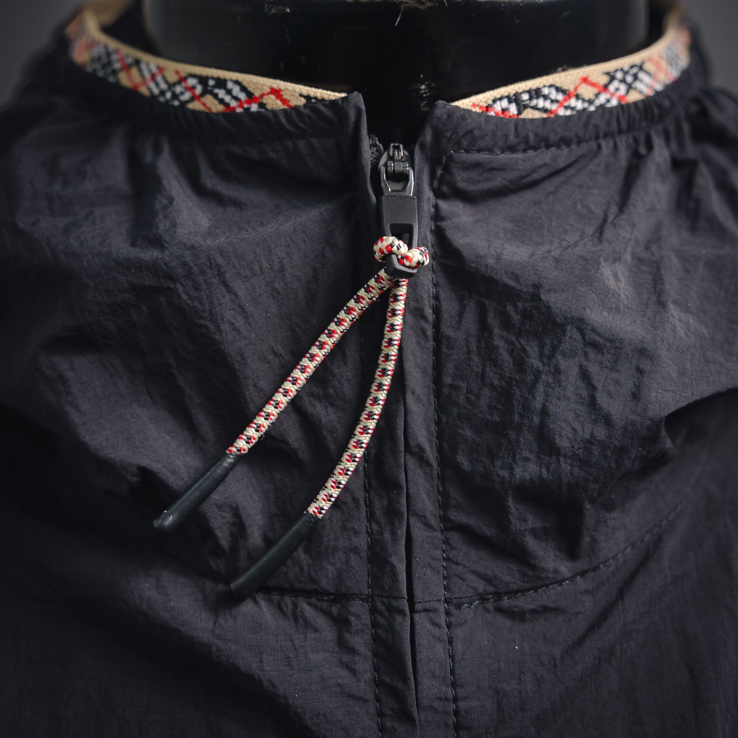 Bur plaid hooded jacket
