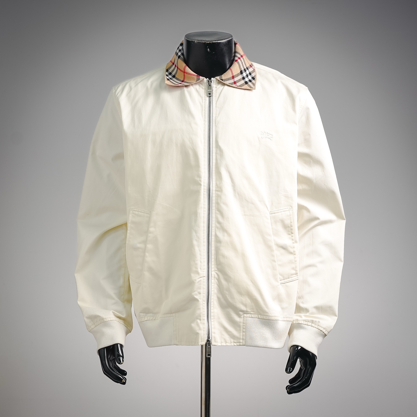Bur plaid collared jacket