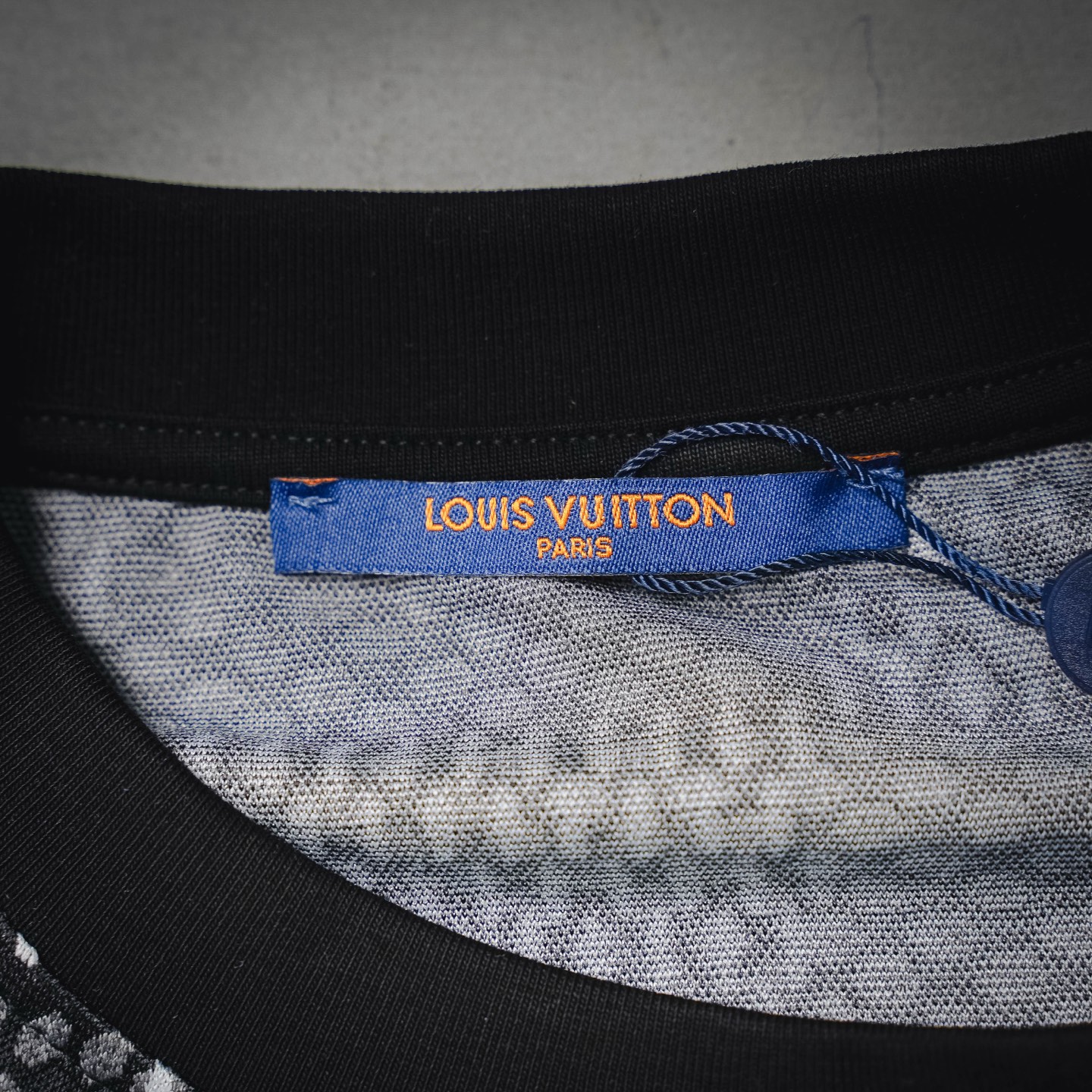 Louis rahinestone logo t-shirt