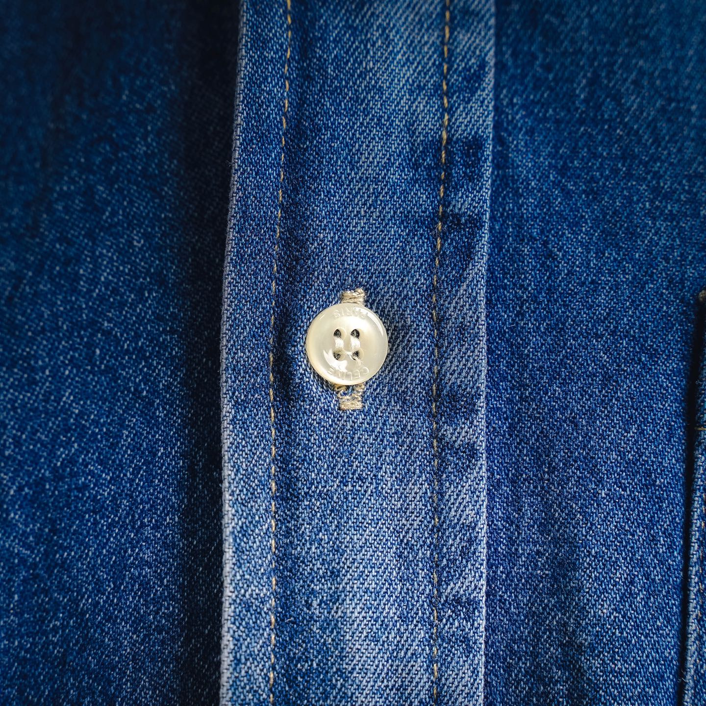 Cel washed relaxed shirt