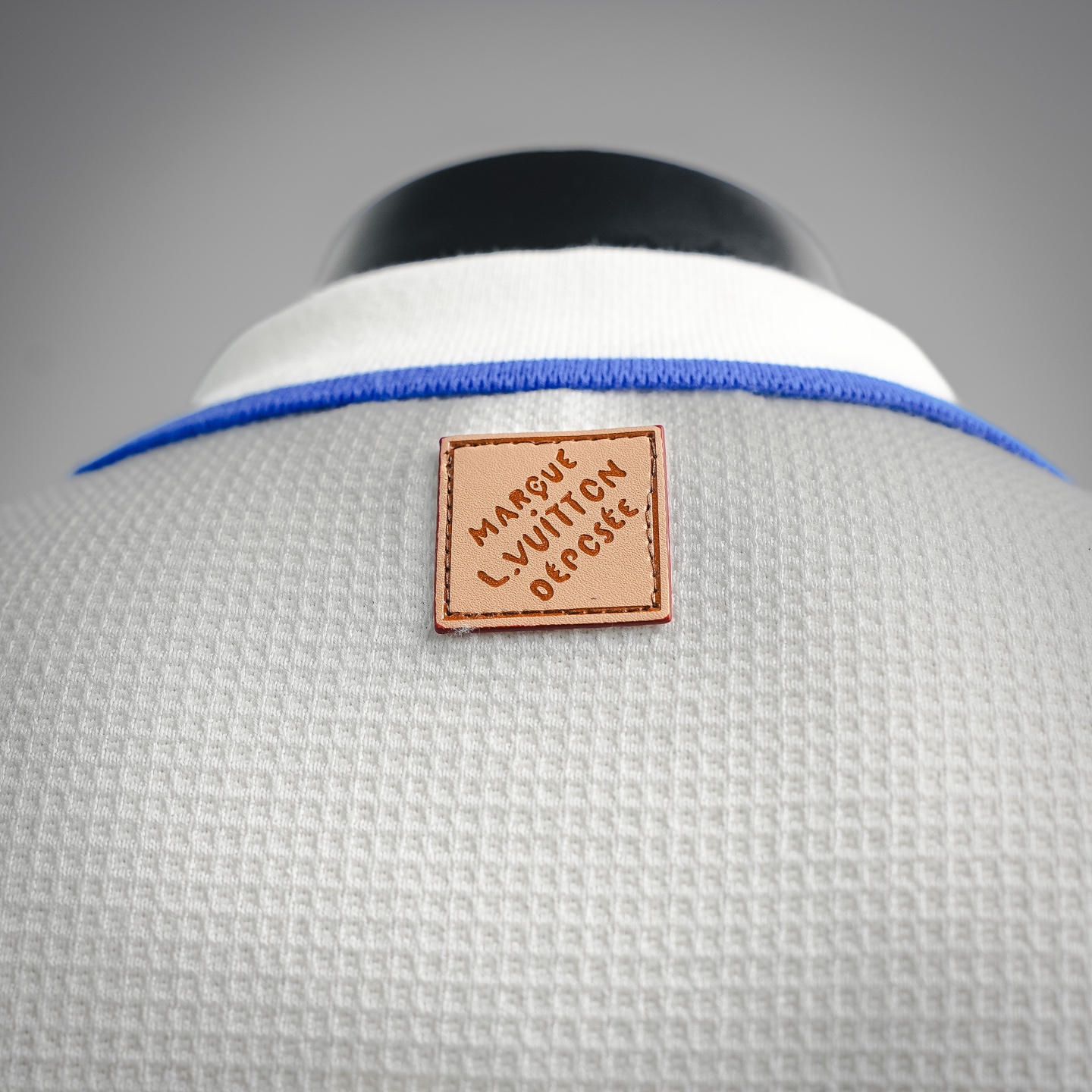 Louis pocket badge knit t-shirt