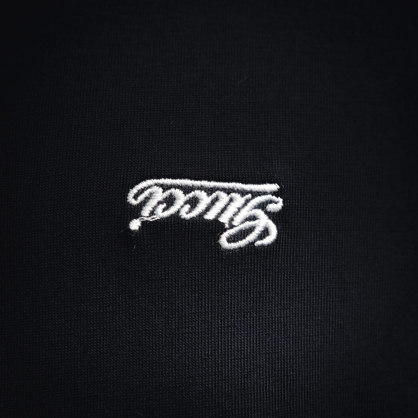 Guc logo embroidered t-shirt
