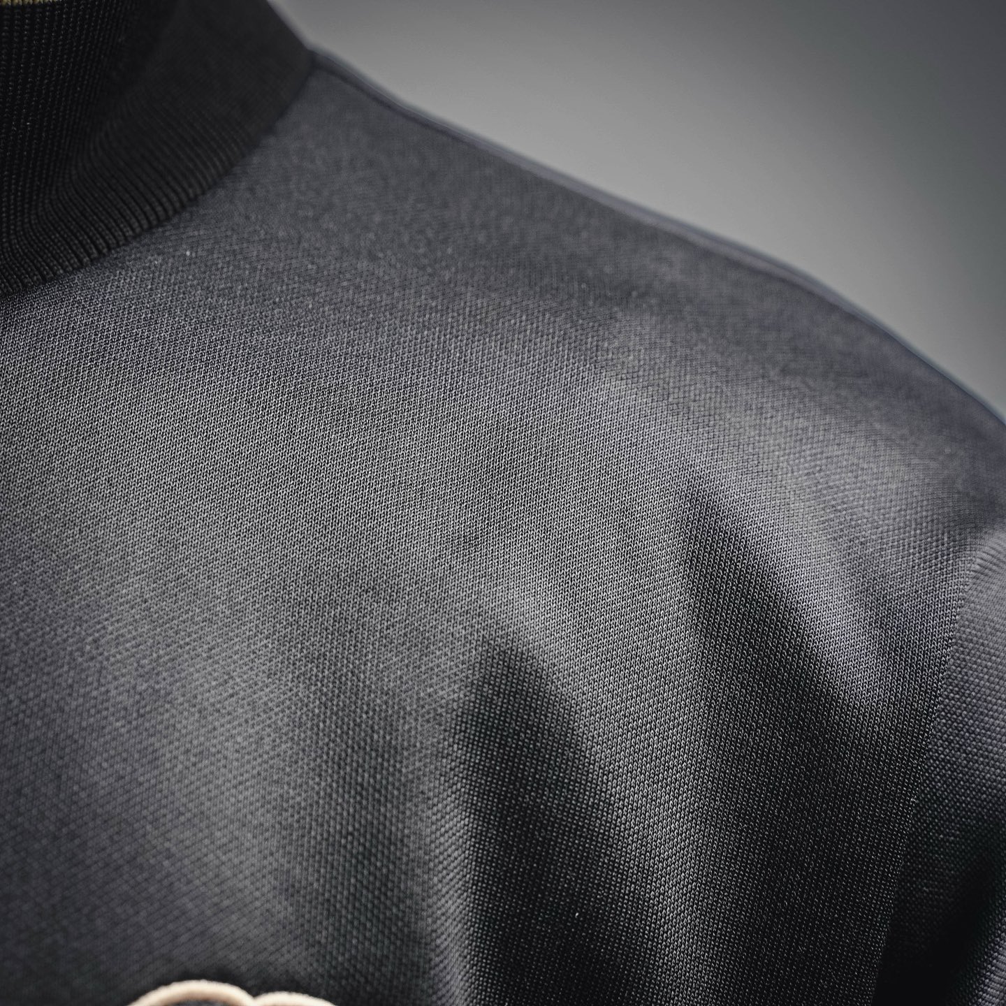 Guc embroidered jacket