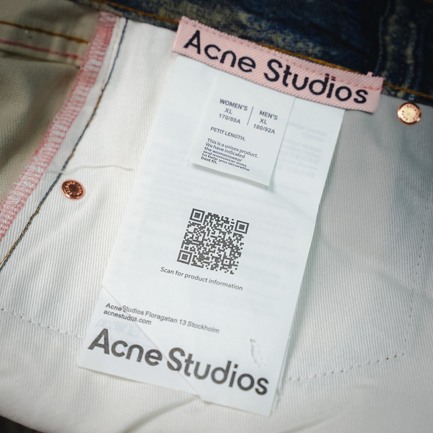 Acne trompe-l'œil graphic jeans