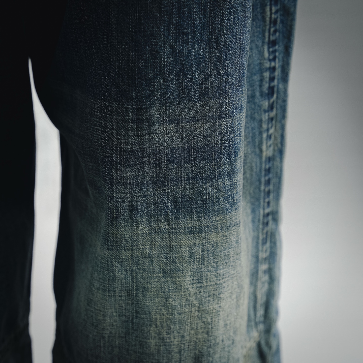 Balen distressed jeans