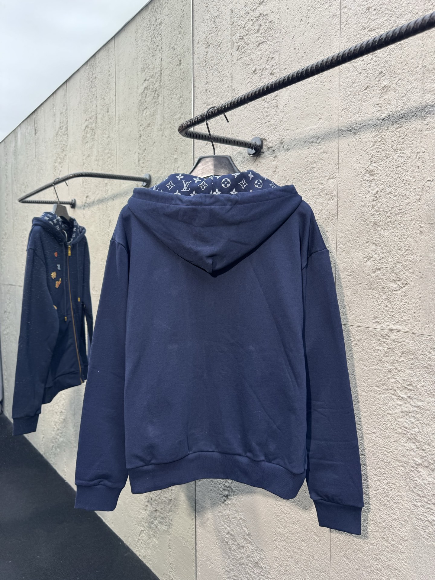 Louis logo badge printedjacket