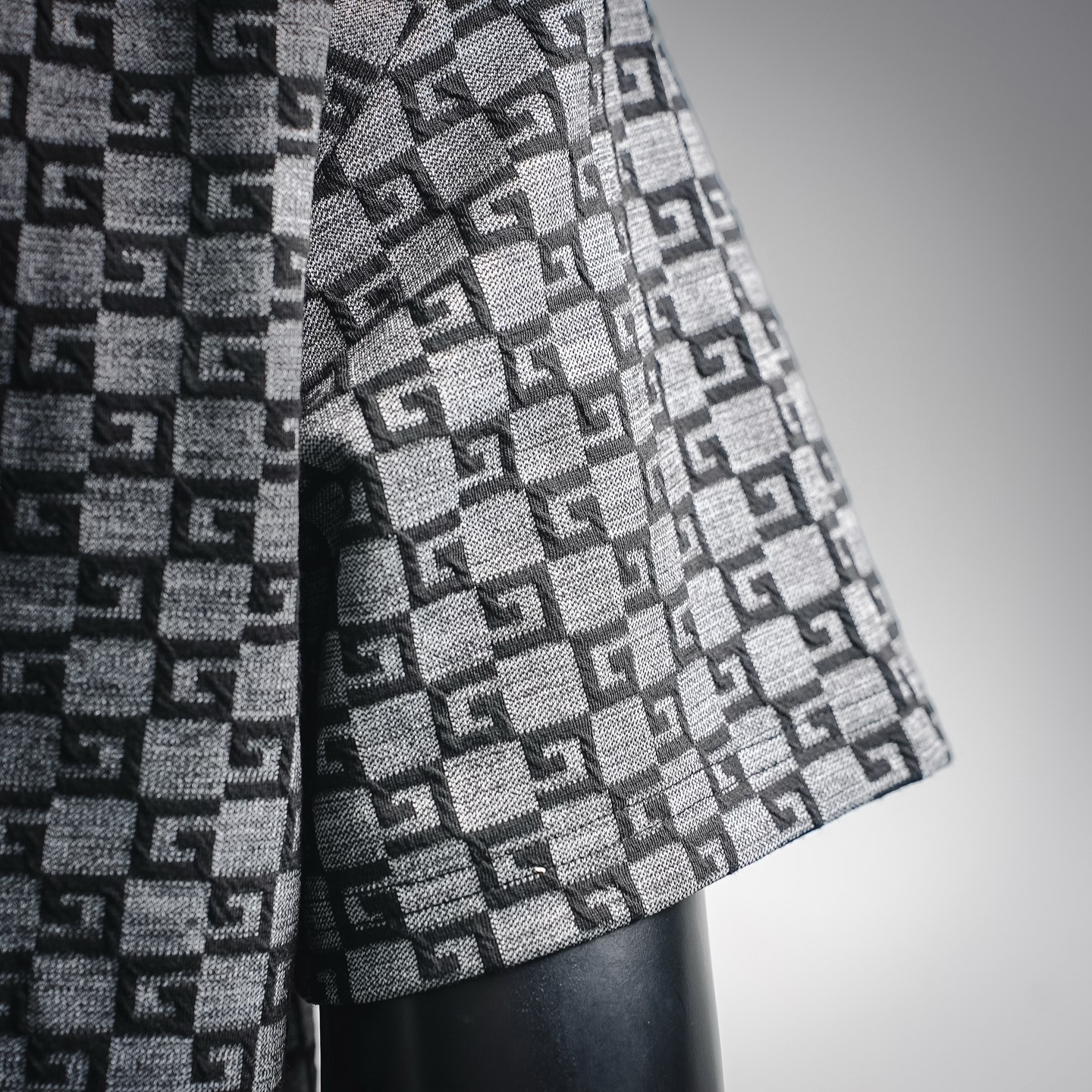 Given jacquard t-shirt