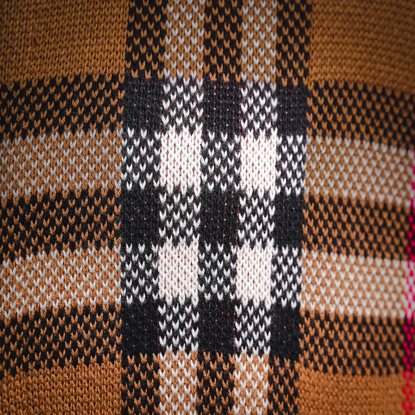 Bur check bomber jacket