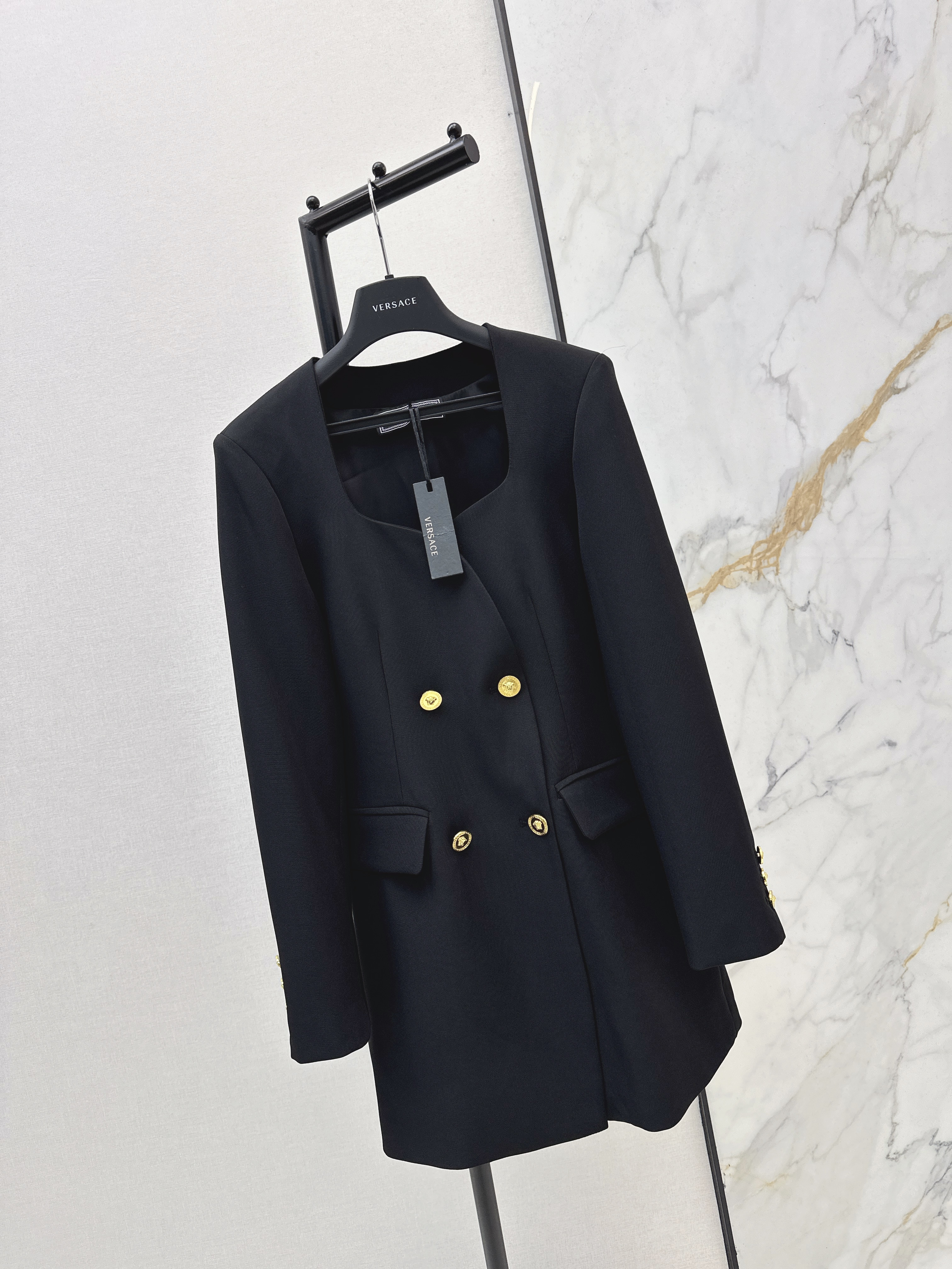 Ver 26ss button dress