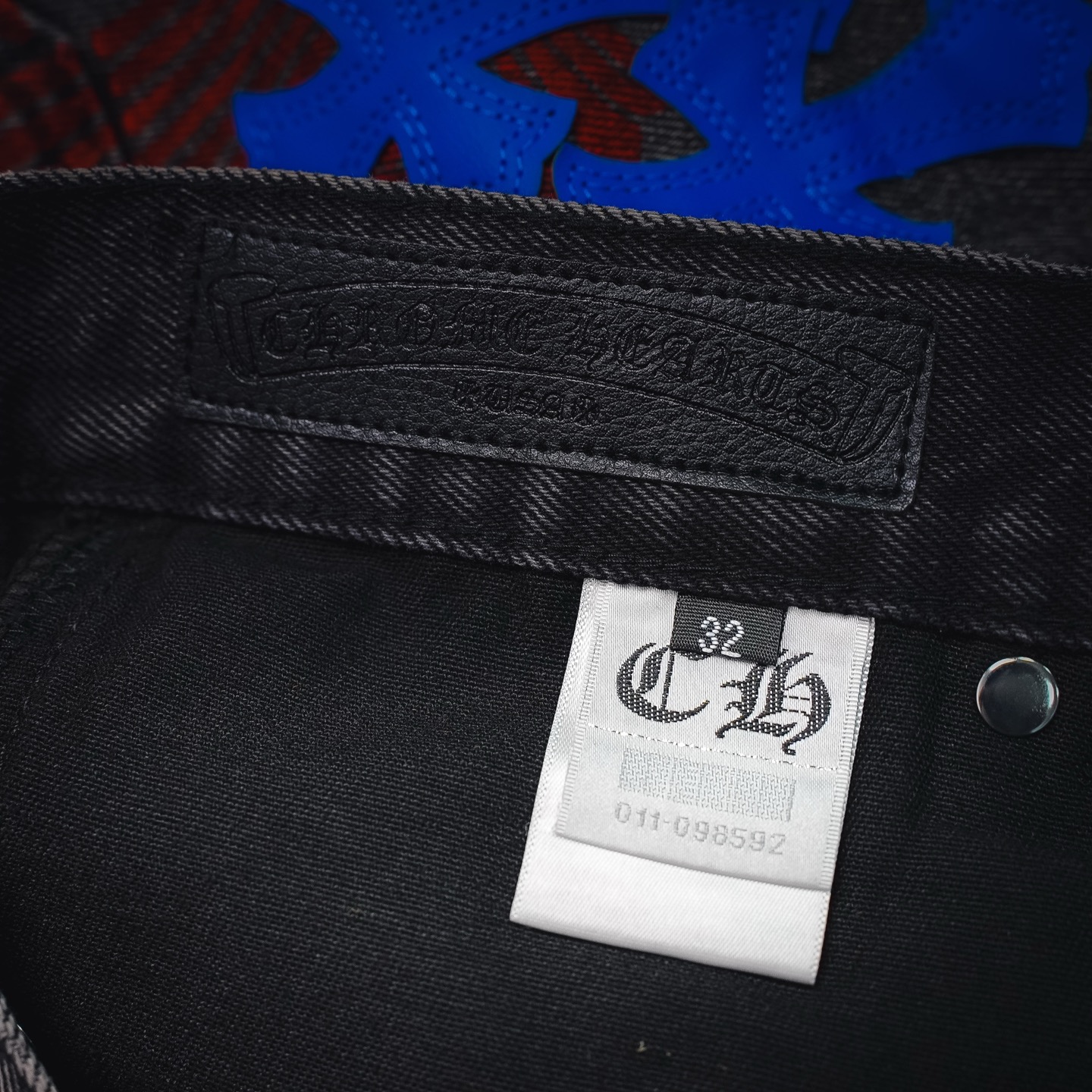 Chrome applique jeans