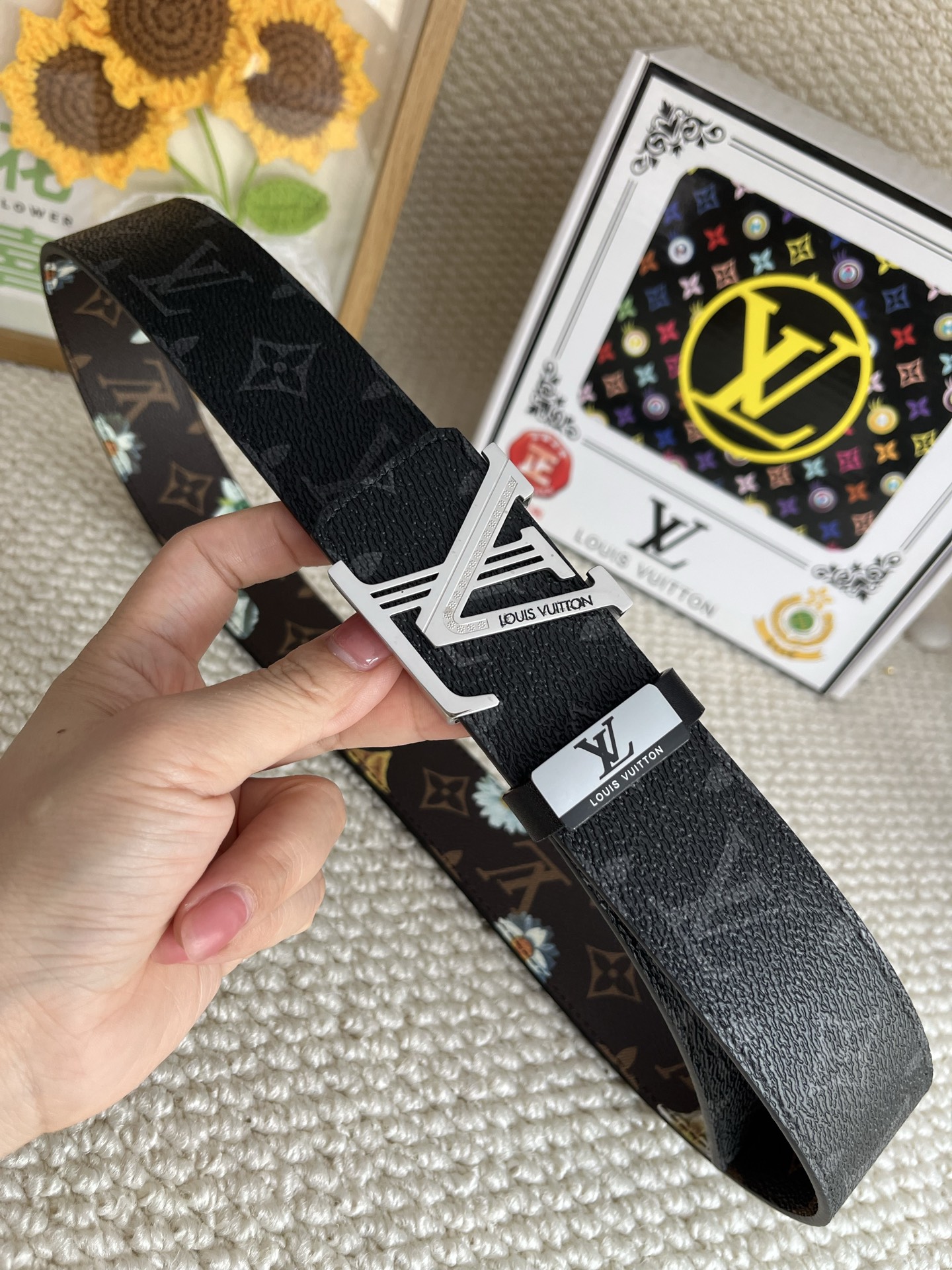 Louis cowhide belt