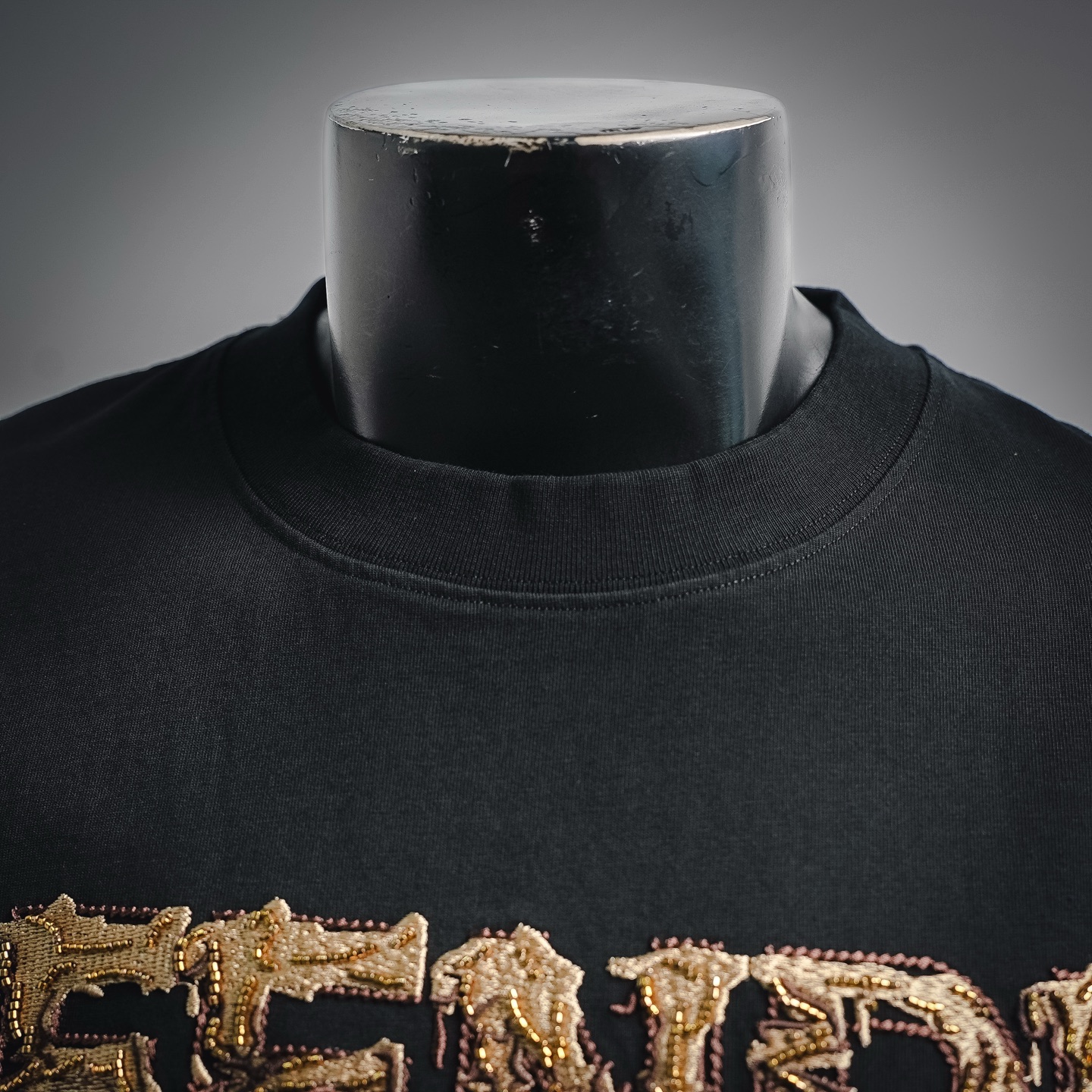 Fend letter embroidered t-shirt