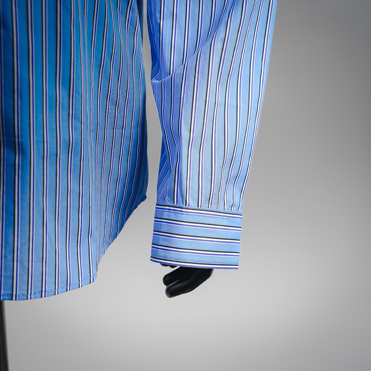CD striped dress shirt