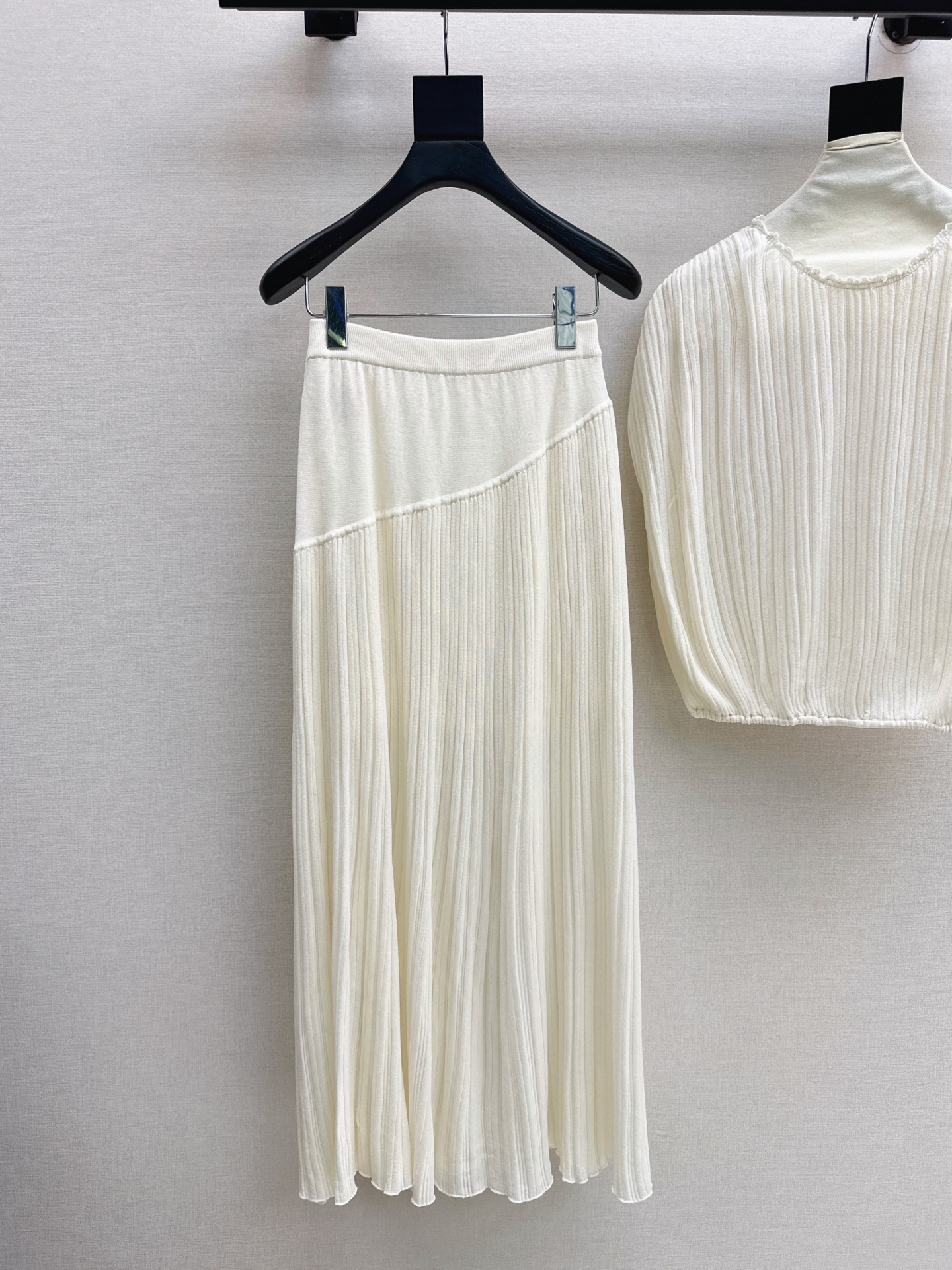 Brun 26ss knit cape knitwear skirt sets