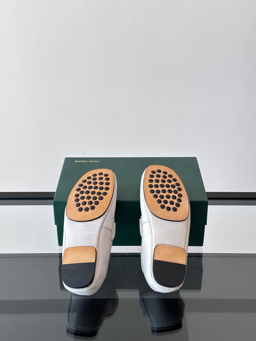 Bottega skateboard shoes