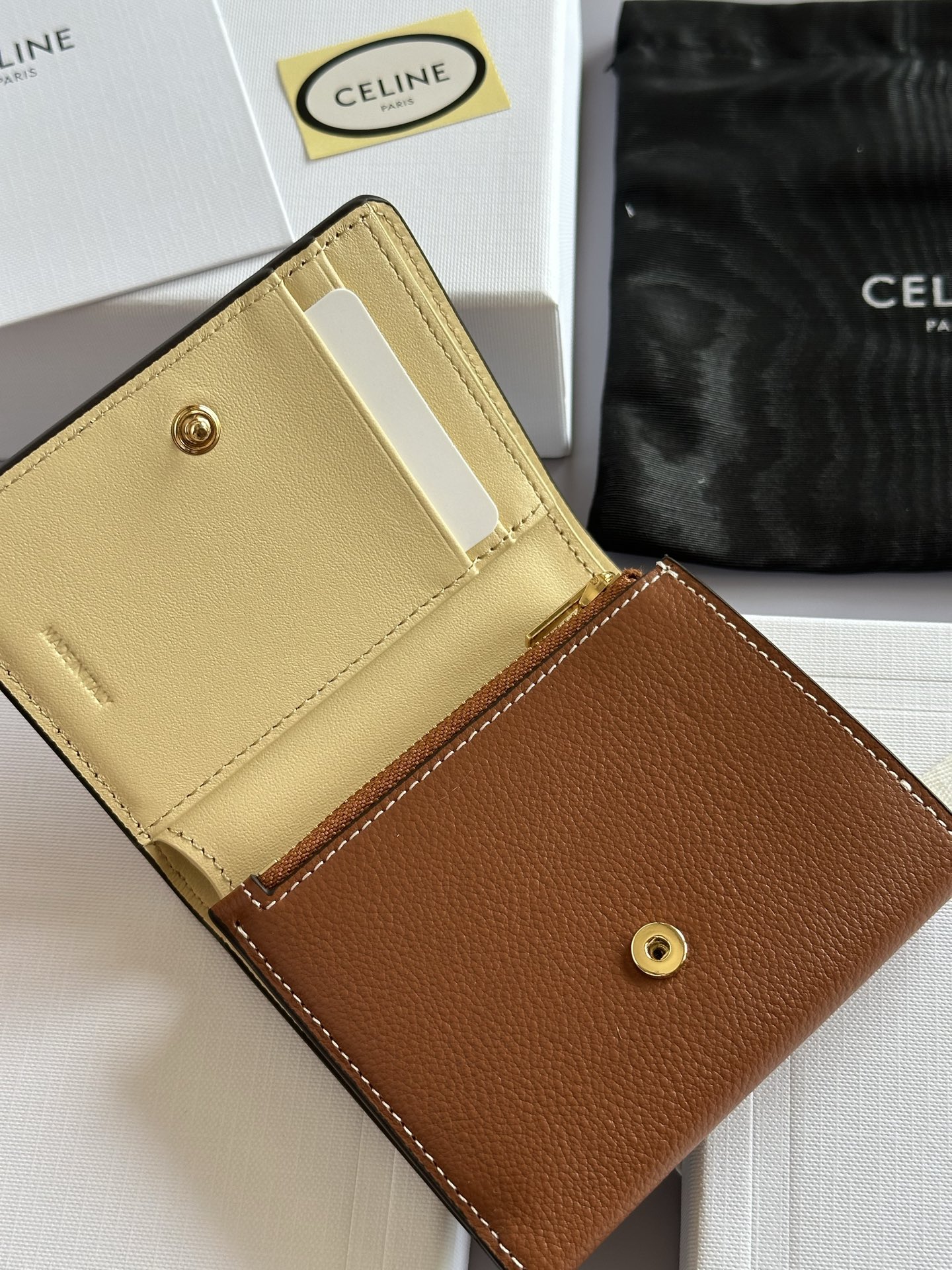 Cel wallet
