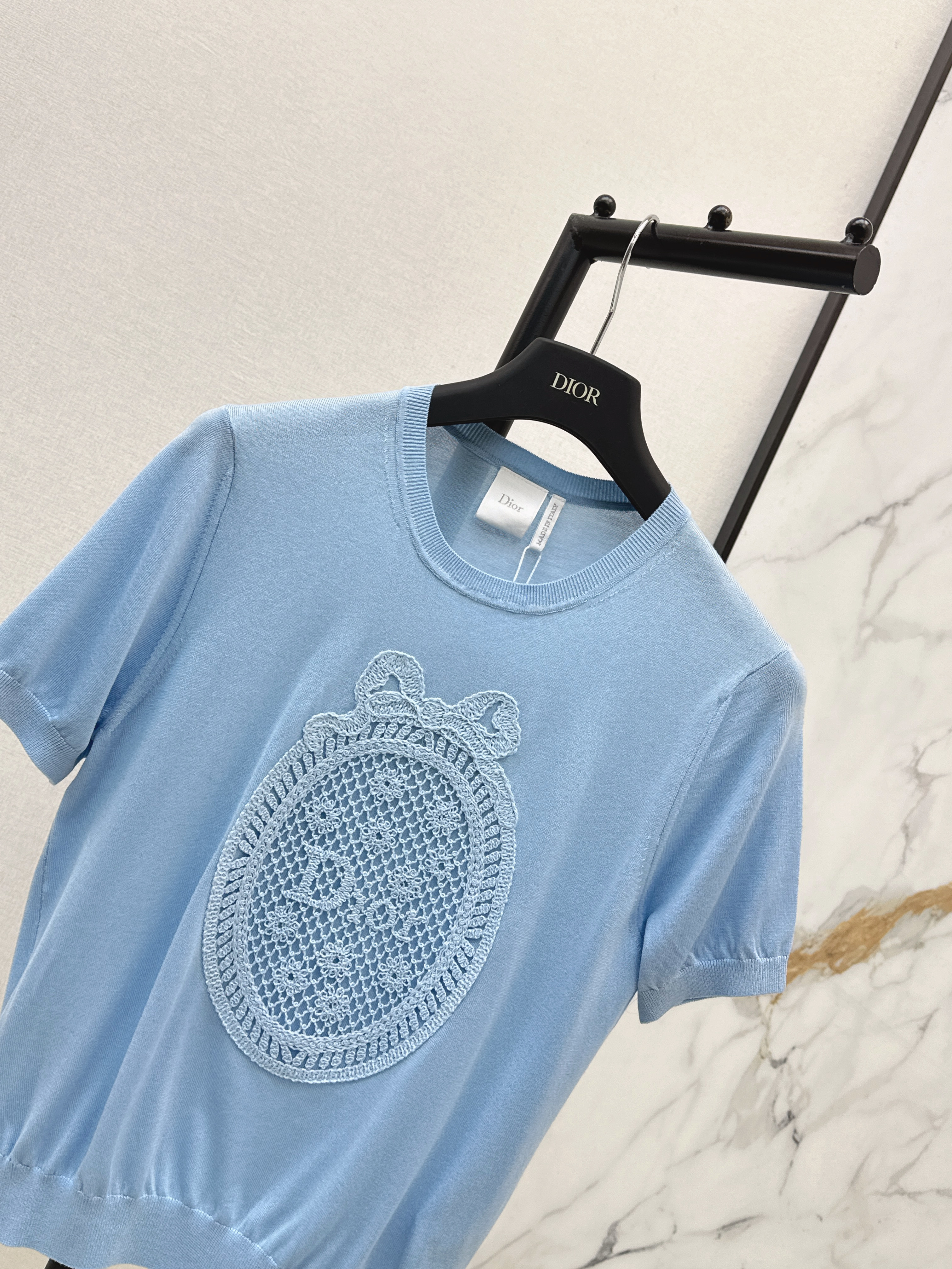 CD 26ss embroidery top