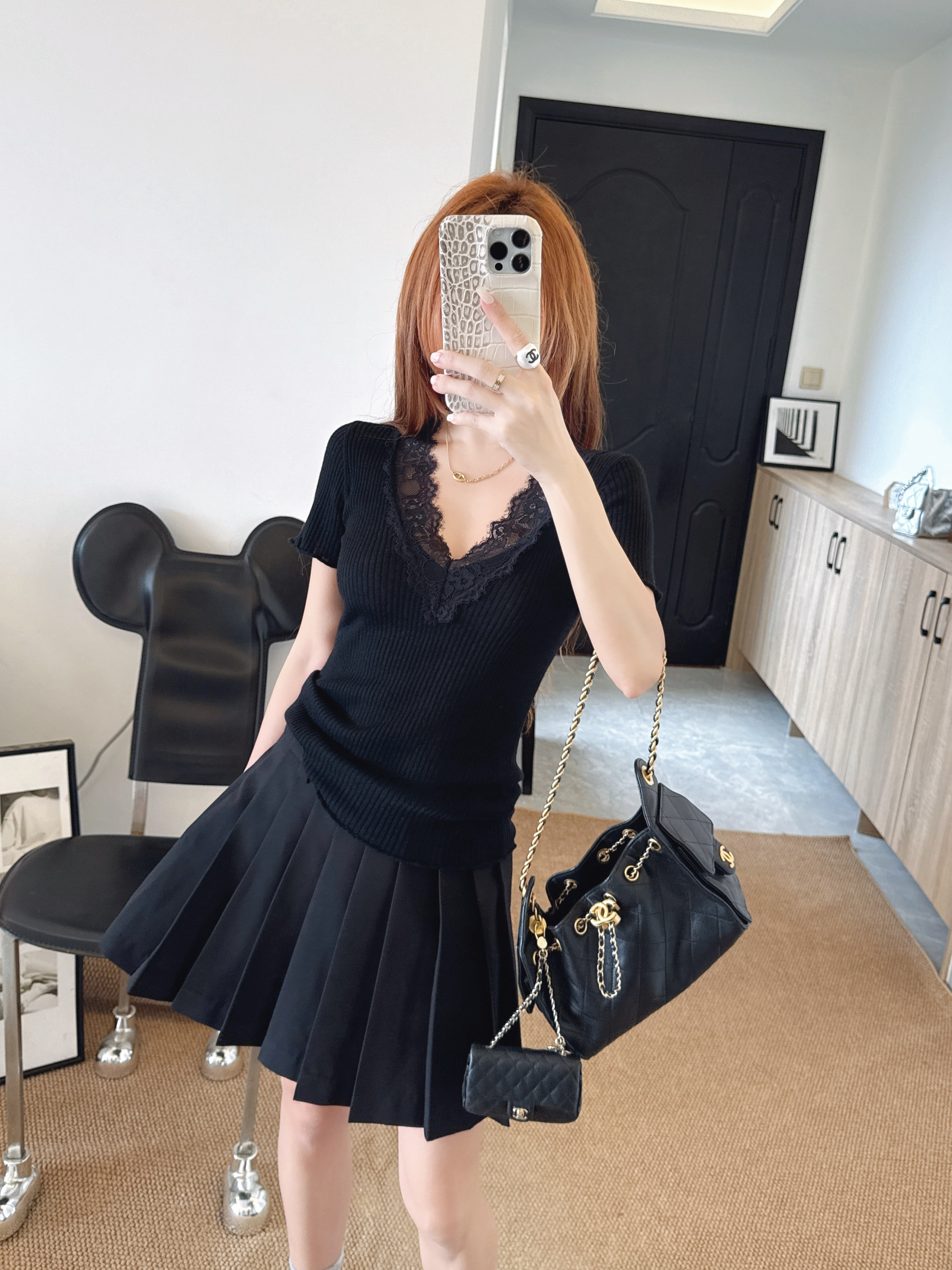 ES 26ss contract lace knitwear