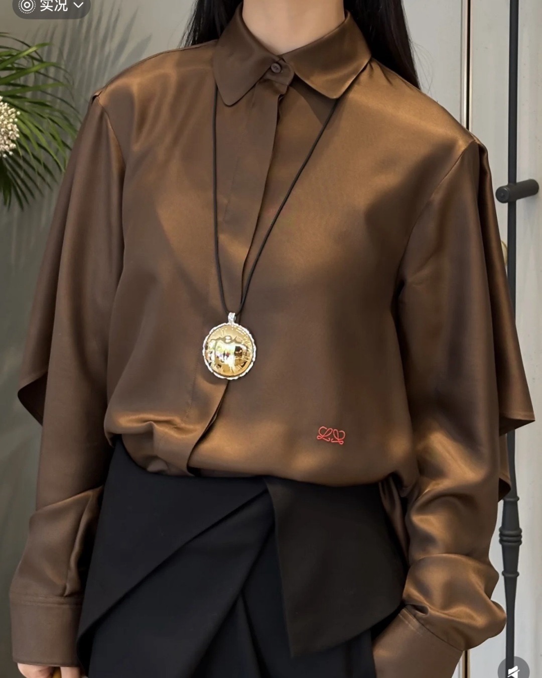 Loe 26fw asymmertic shirt