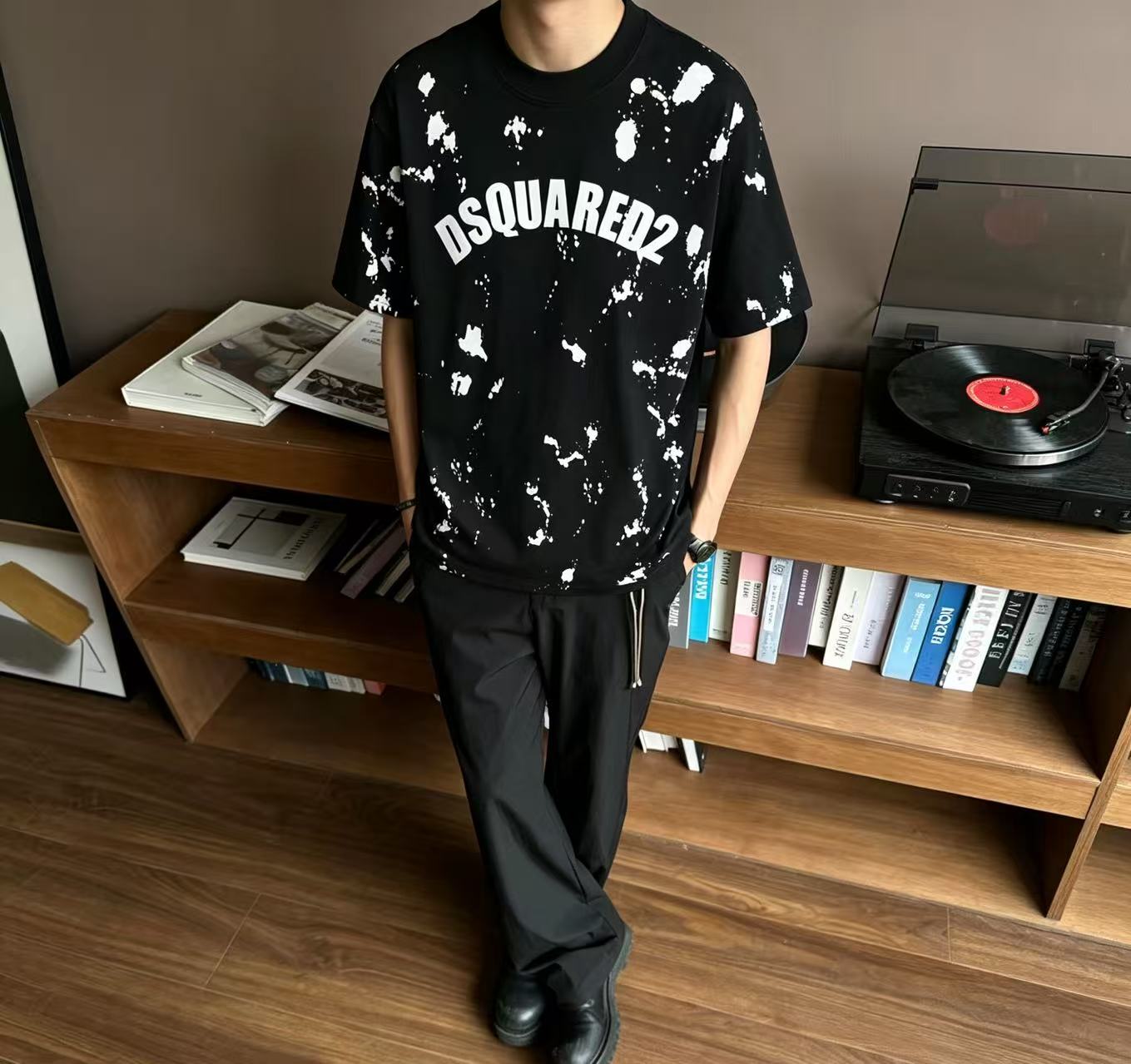 Dsqua graffiti Ink-splatter t-shirt