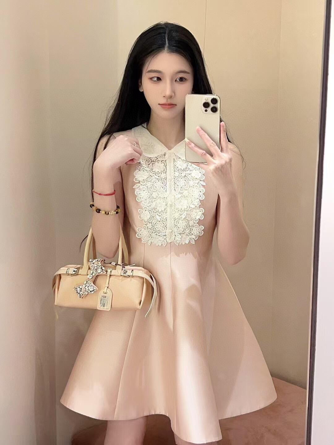 Valen 26ss lace vest dress