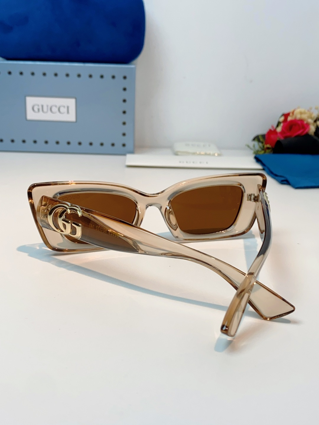 Guc sunglasses