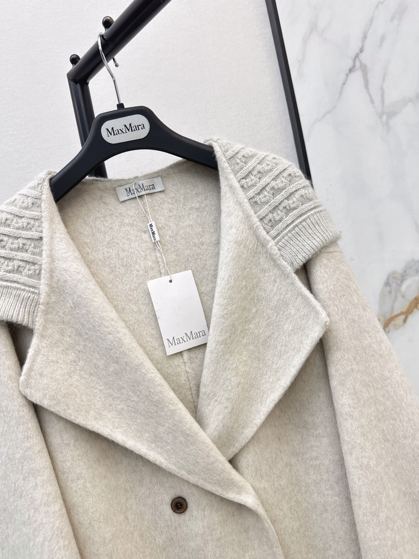 Max 26fw knit hooded woolen overcoats