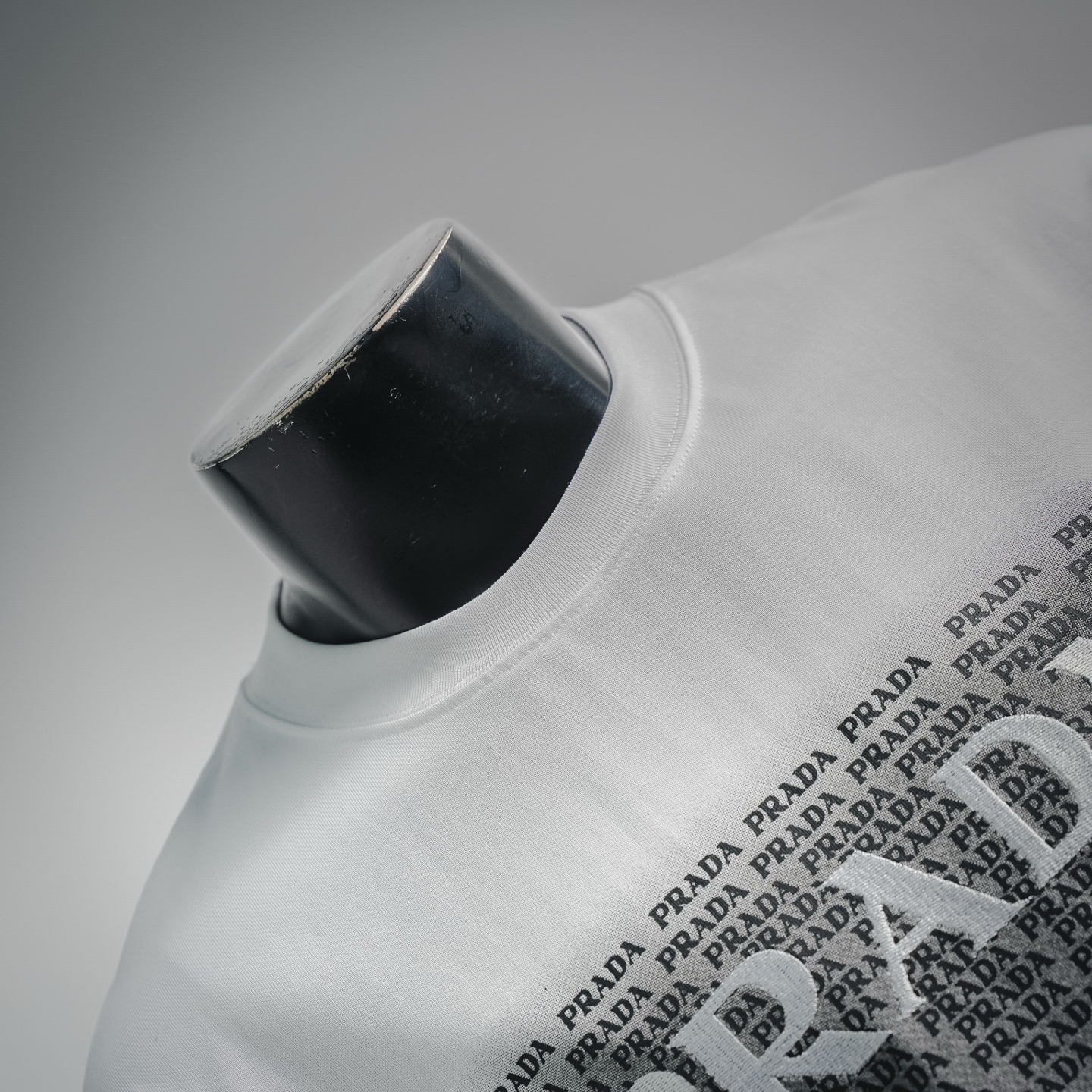 Pra letter embroidered t-shirt