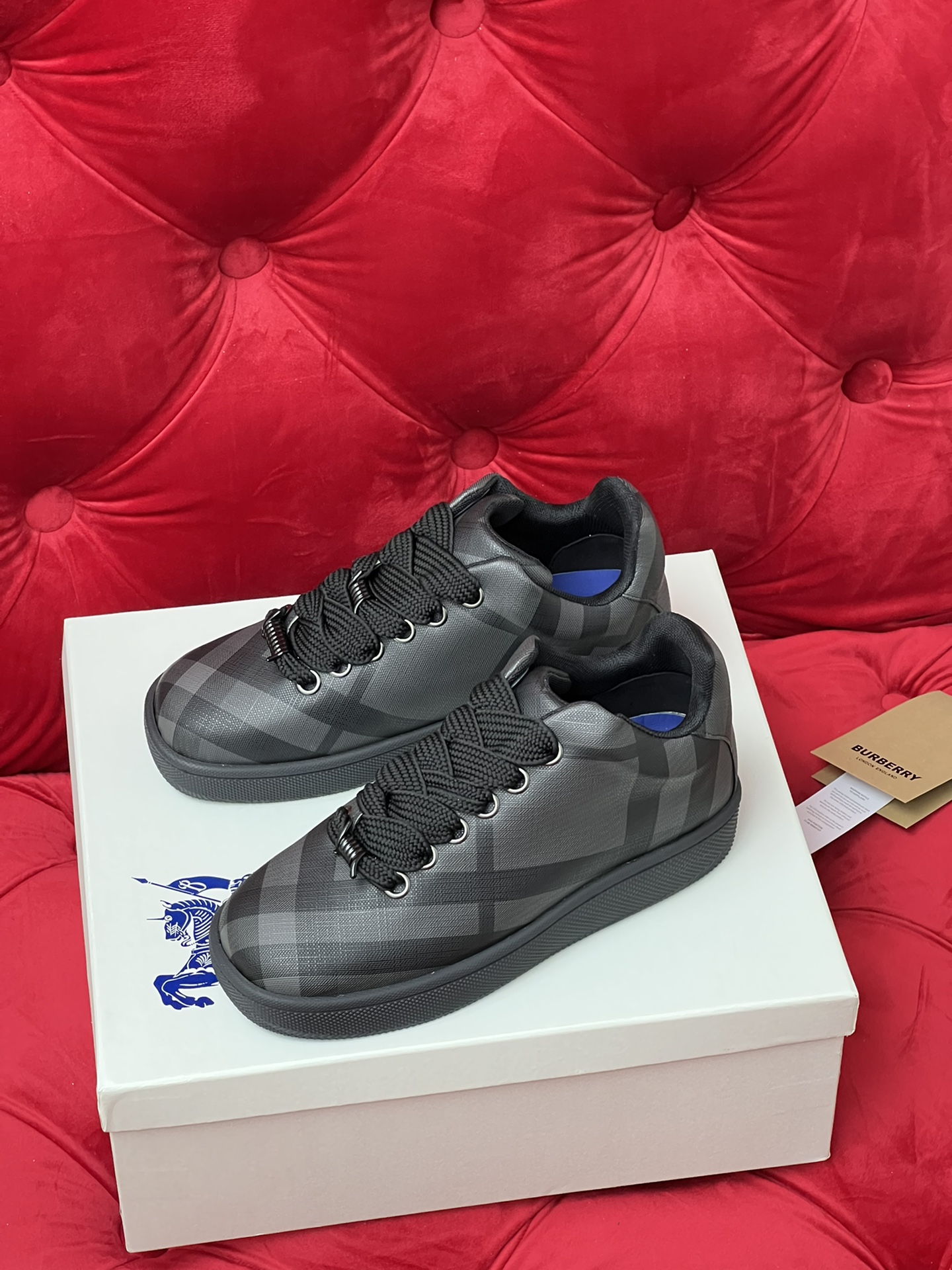 Bur casual sneakers