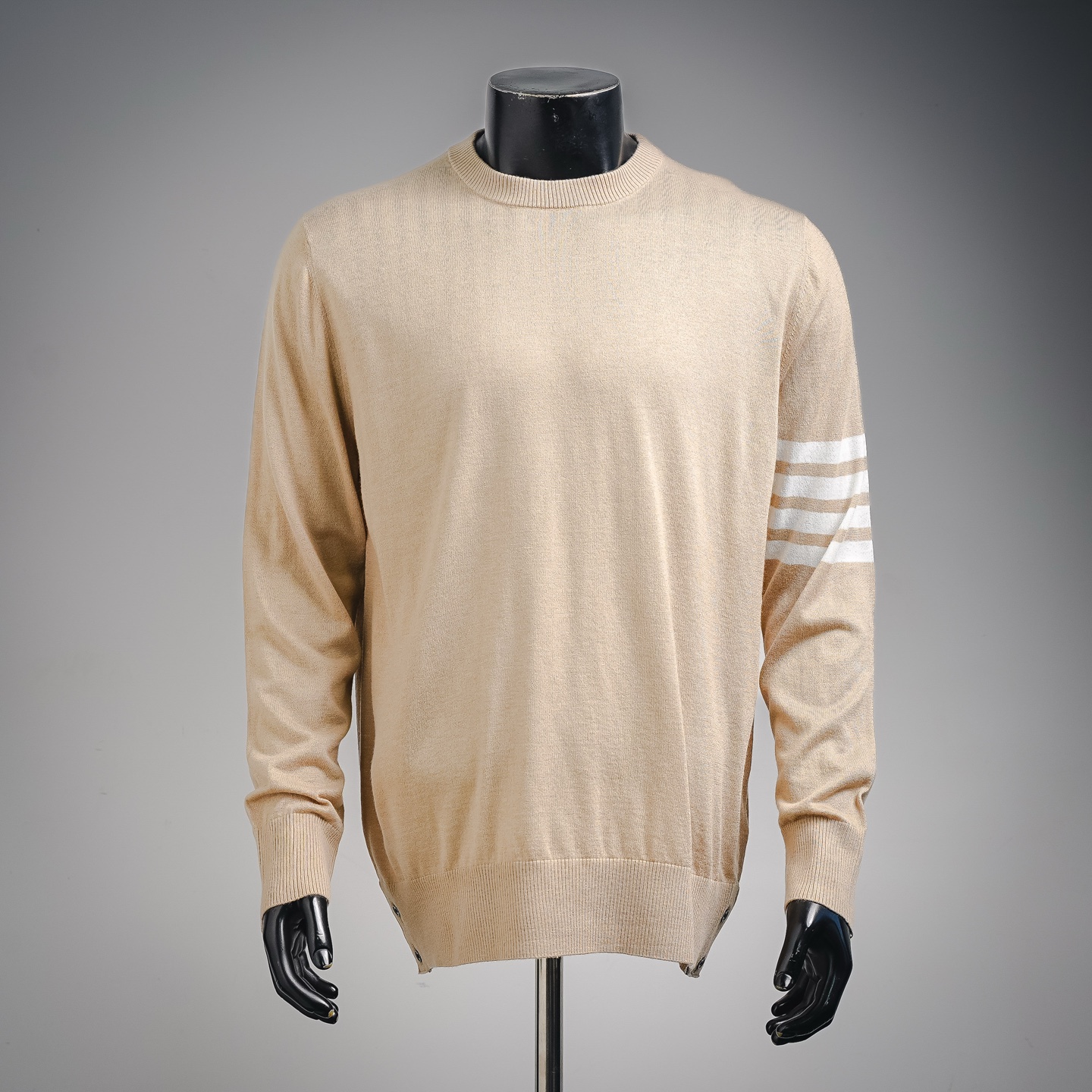 Thom casual sweater