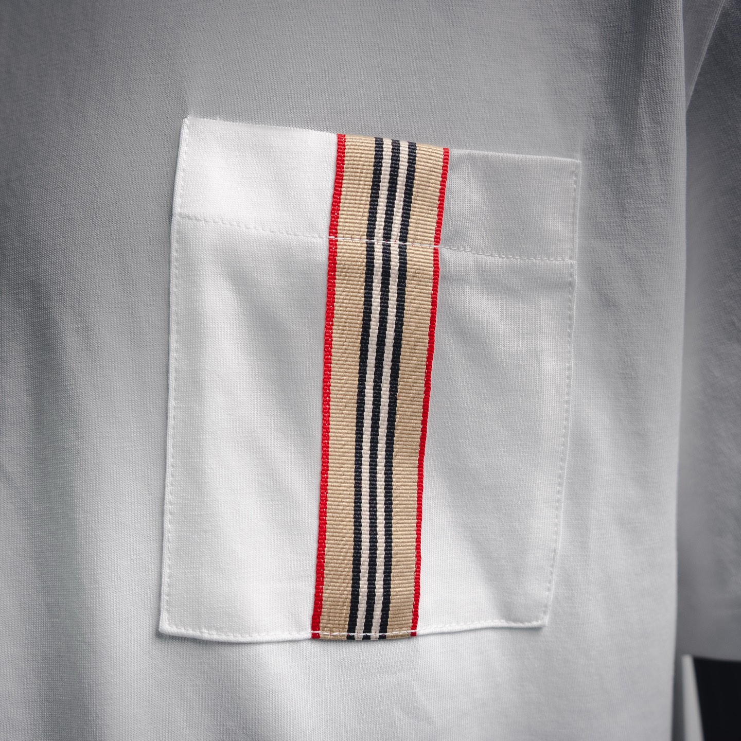 Bur striped ribbon t-shirt