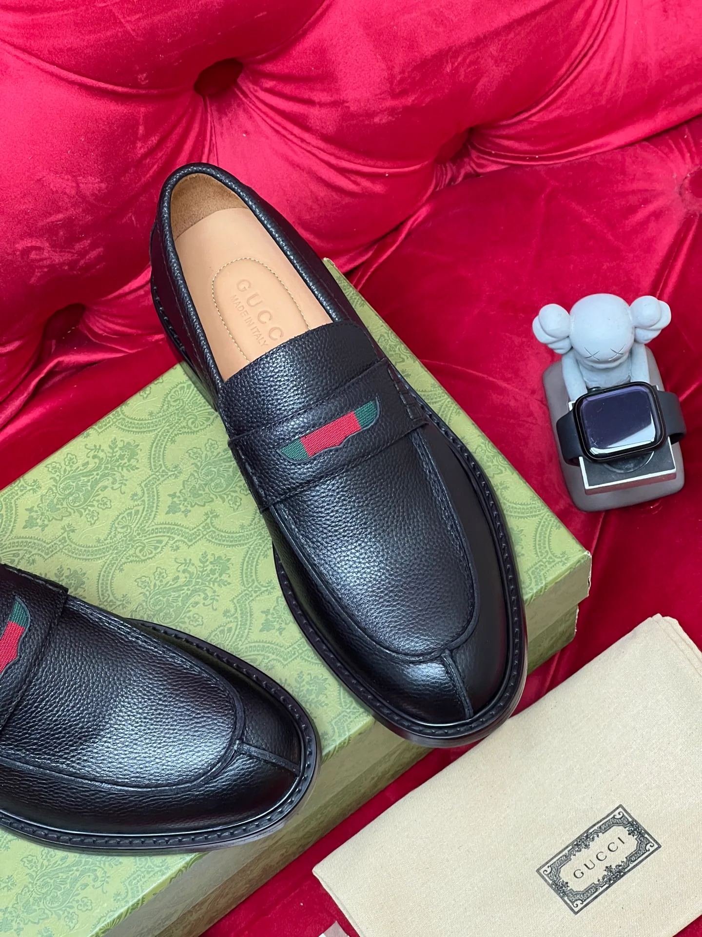 Guc leather shoes