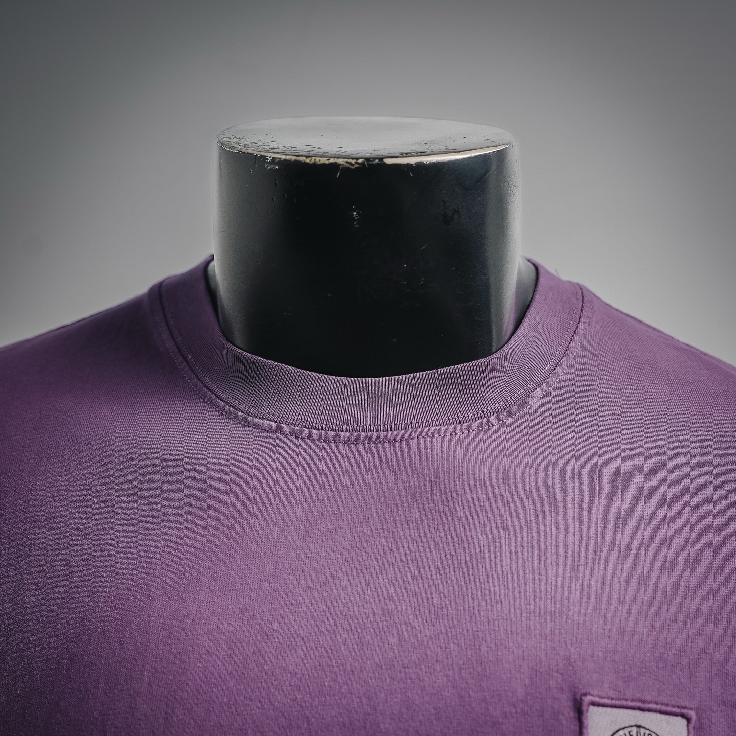 Stone washed embroidered t-shirt