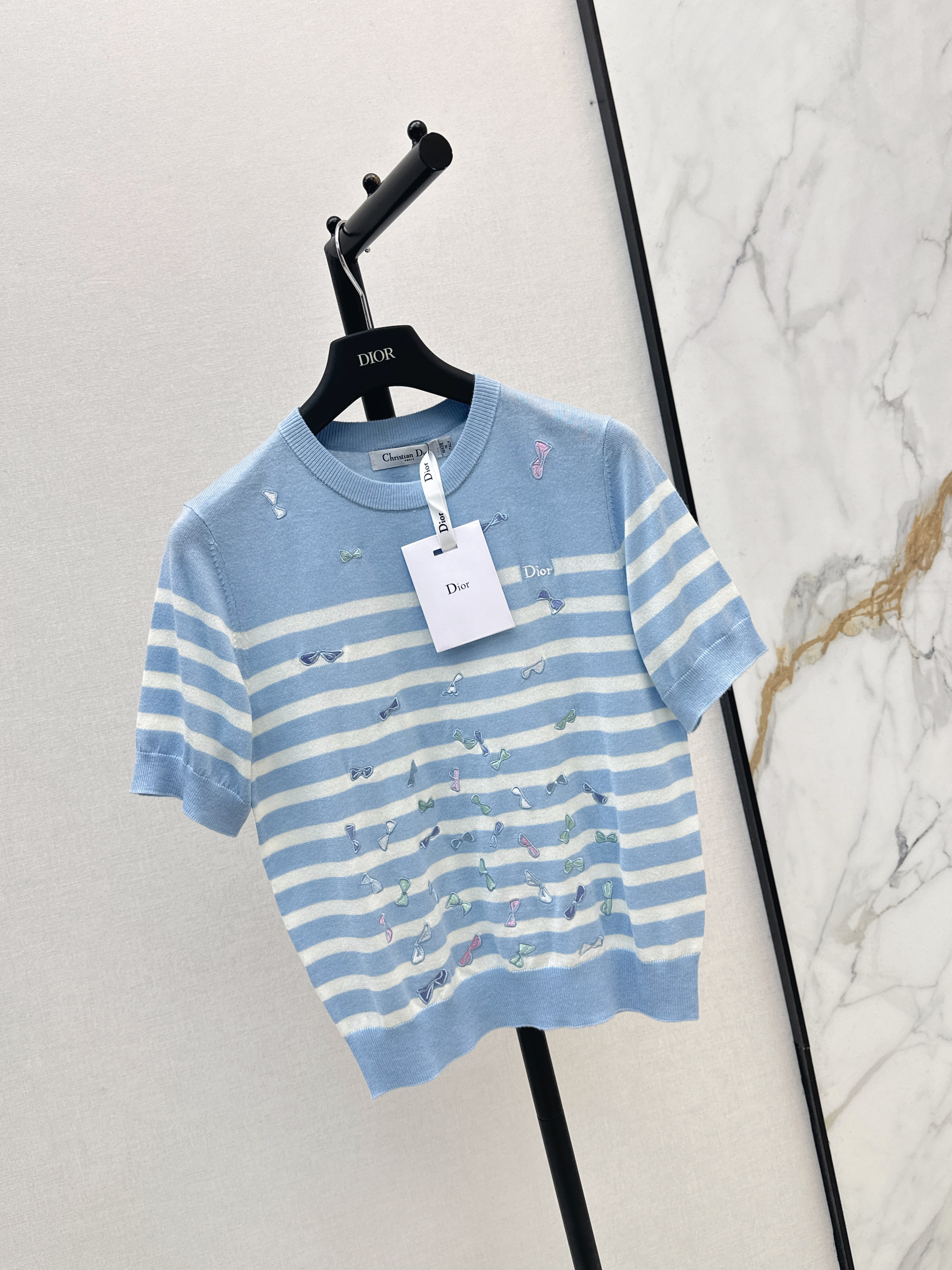 CD 26ss bow embroidery knit sweater