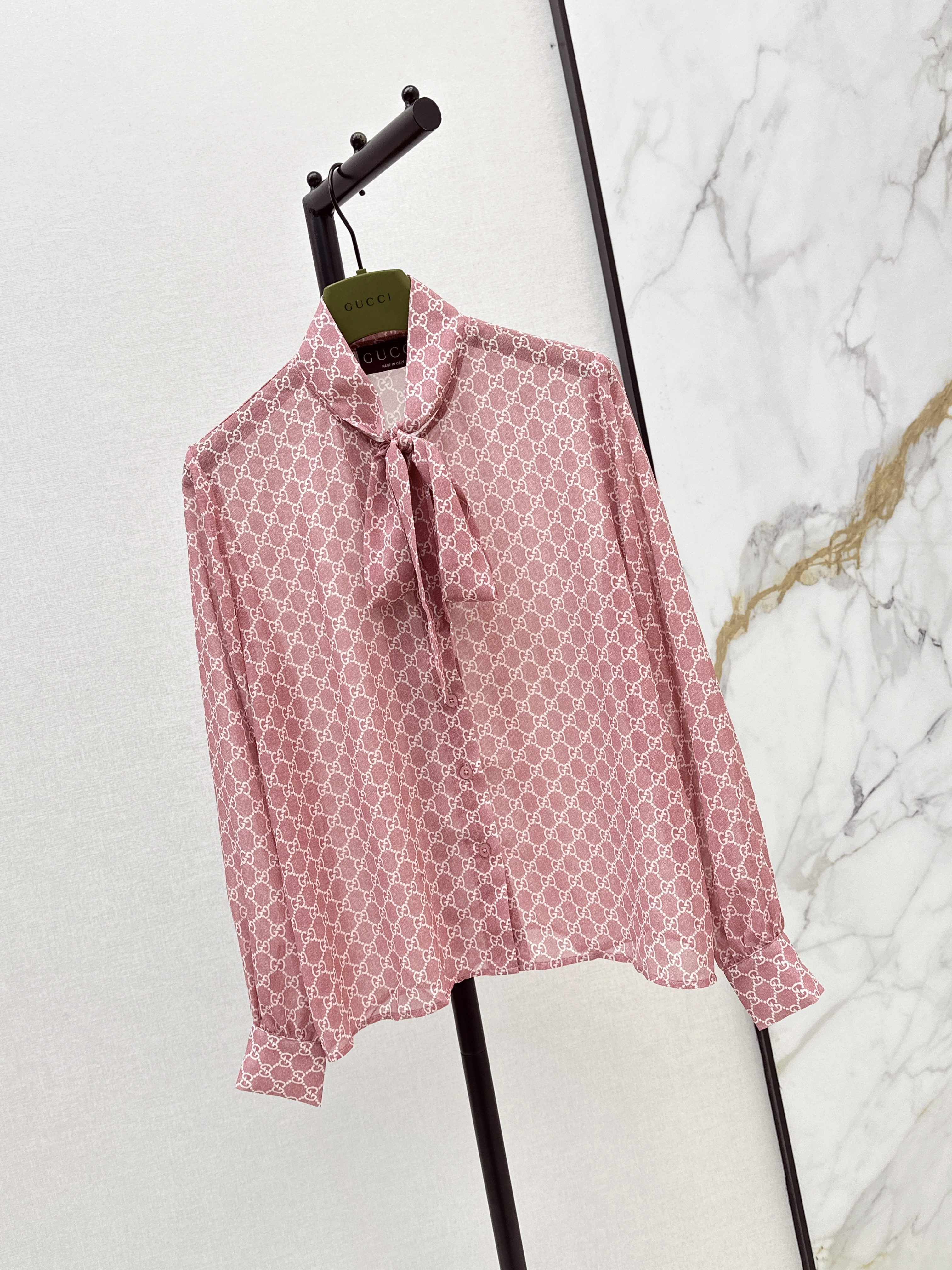 Guc 26ss print ribbon shirt