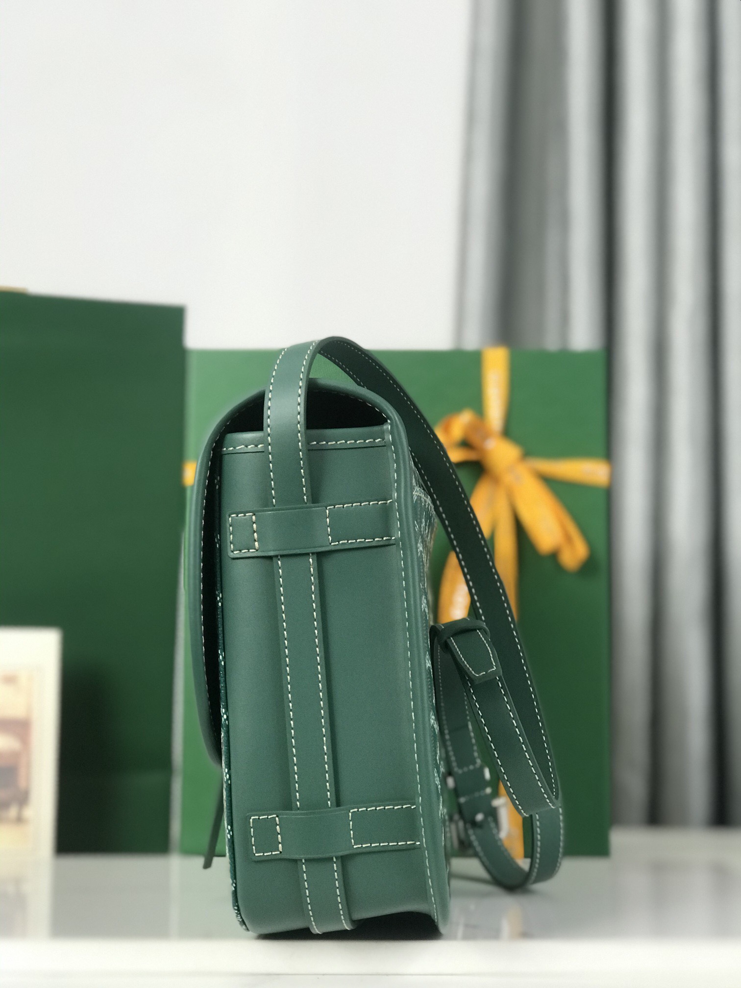 Goya belvedere bag