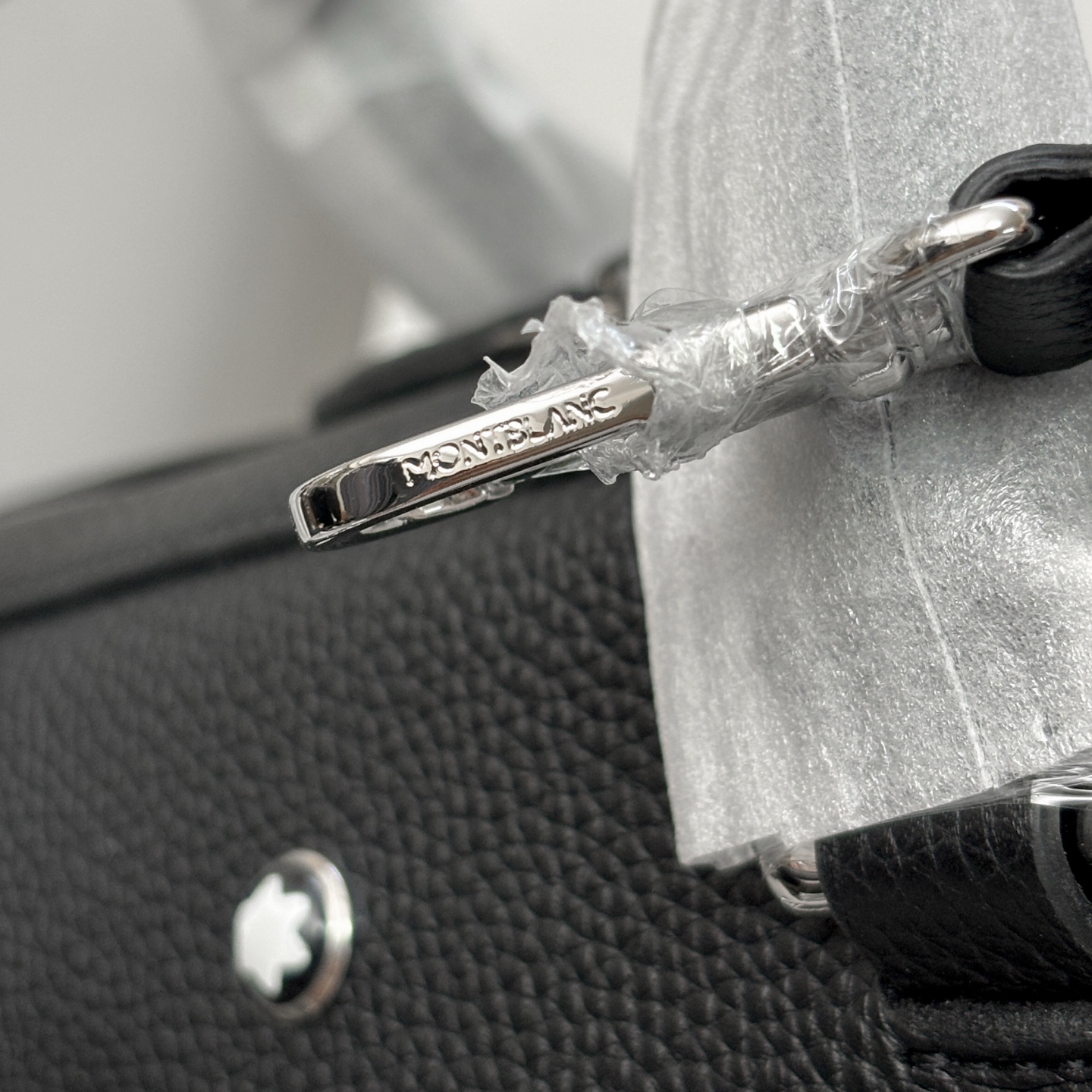 Montb briefcase