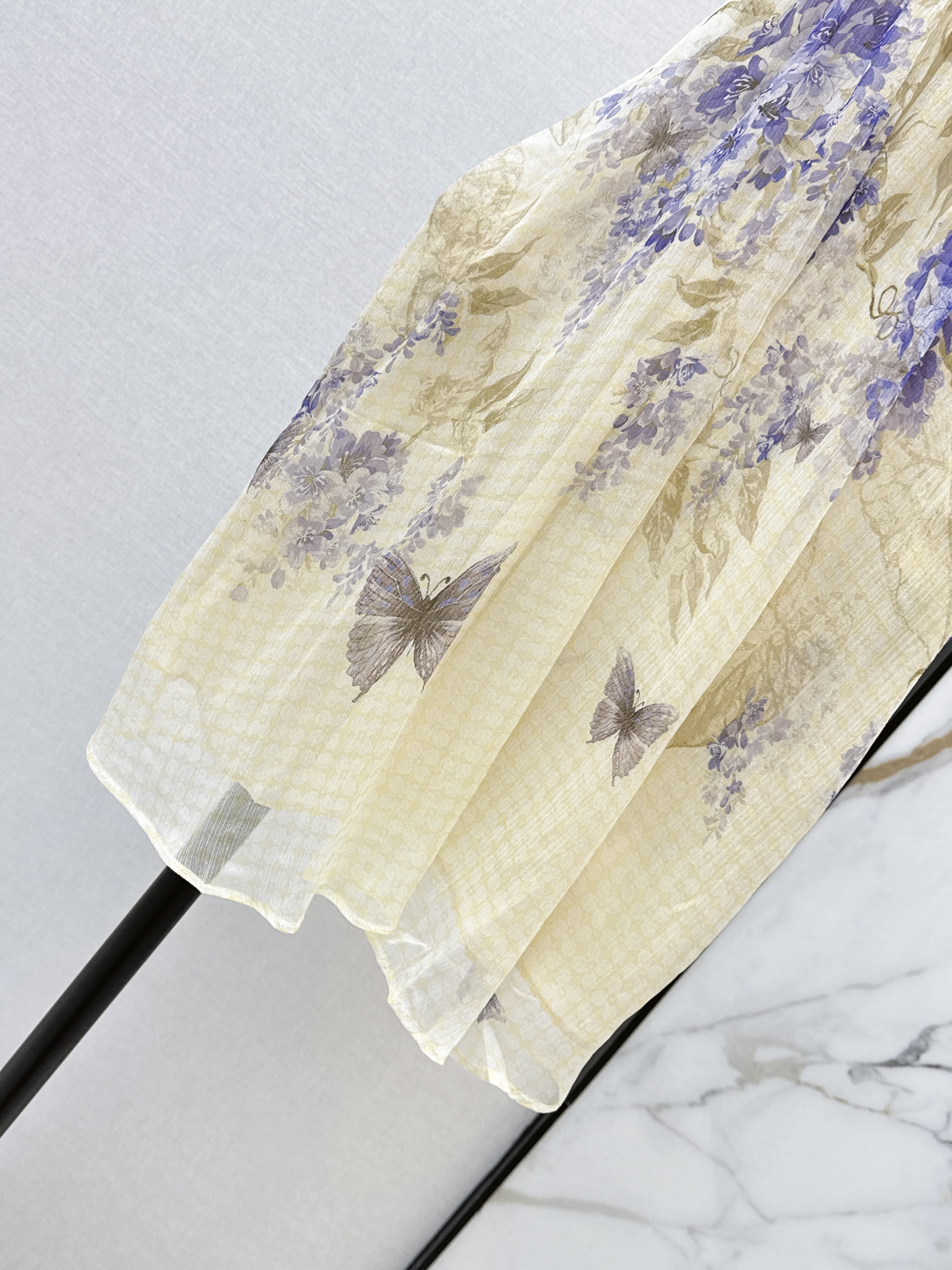 Zimm 26ss sleeveless print top