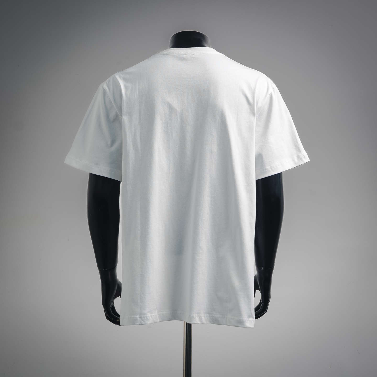 Loe pocket embroidered t-shirt