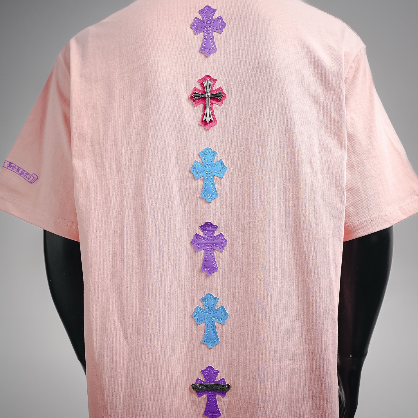 Chrome cross patch t-shirt
