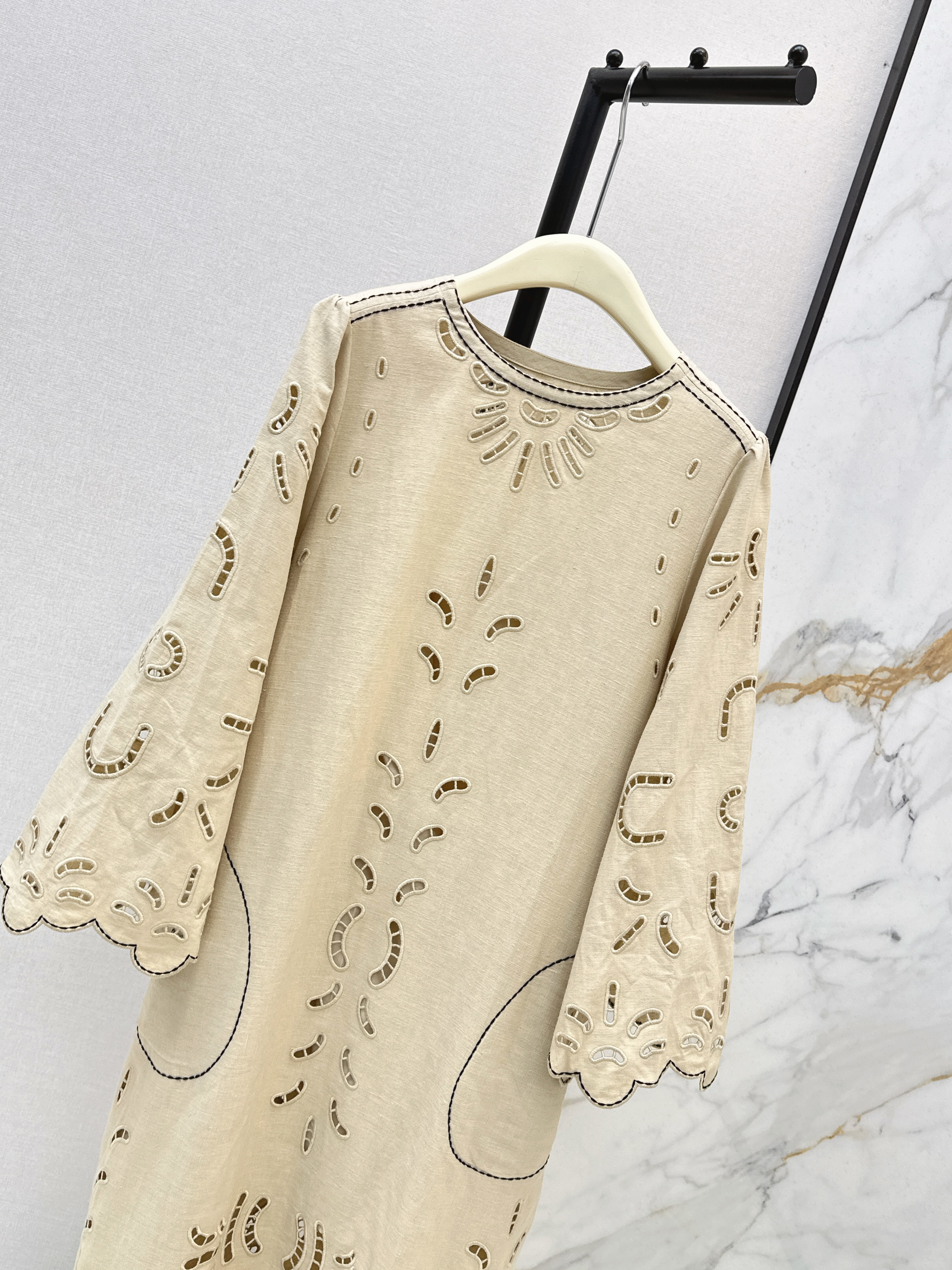 Dolc 26ss embroidery dress