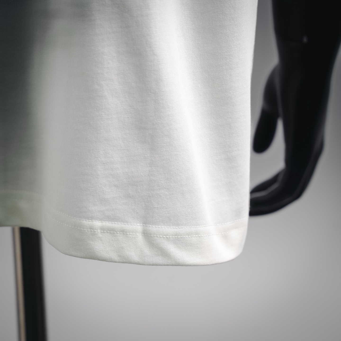 CD letter embroidered t-shirt