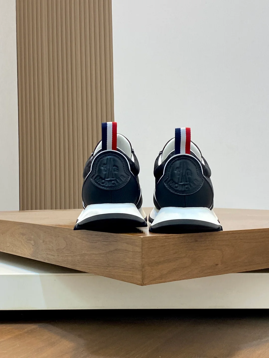Mon retro sneakers