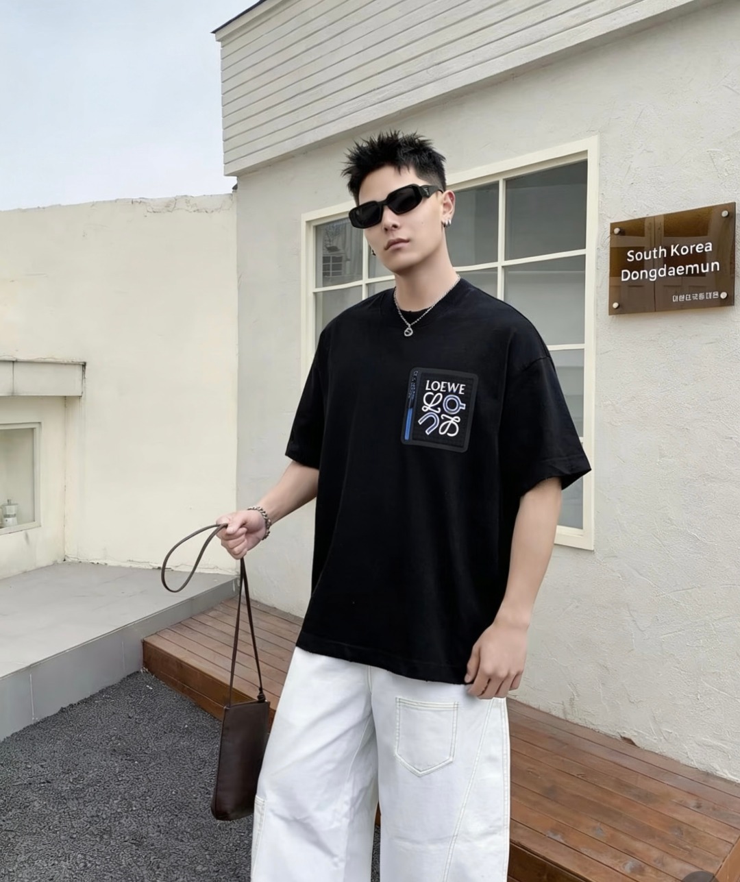 Loe pocket zip t-shirt