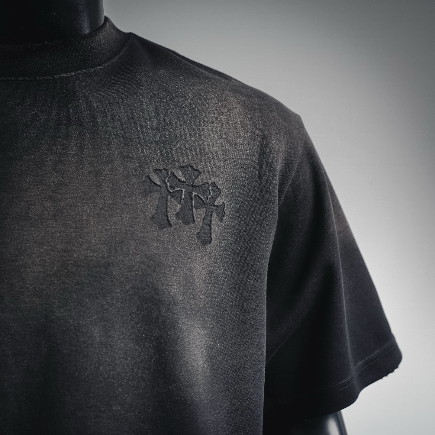 Chrome distressed washed t-shirt