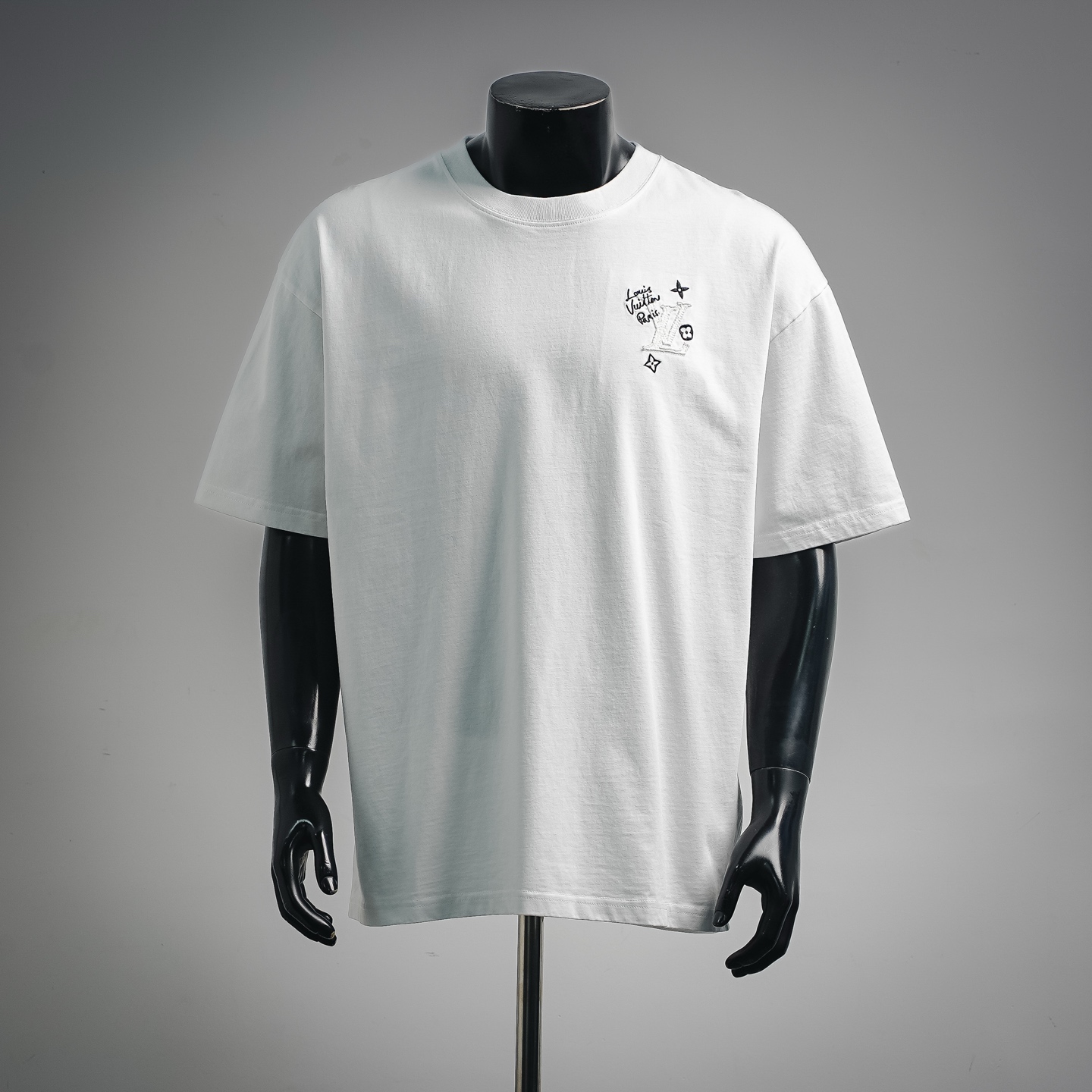 Louis letter applique t-shirt