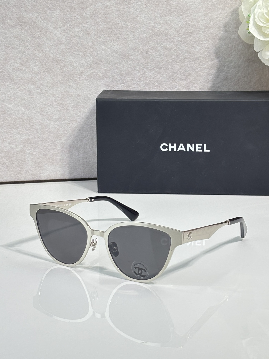 Chan sunglasses