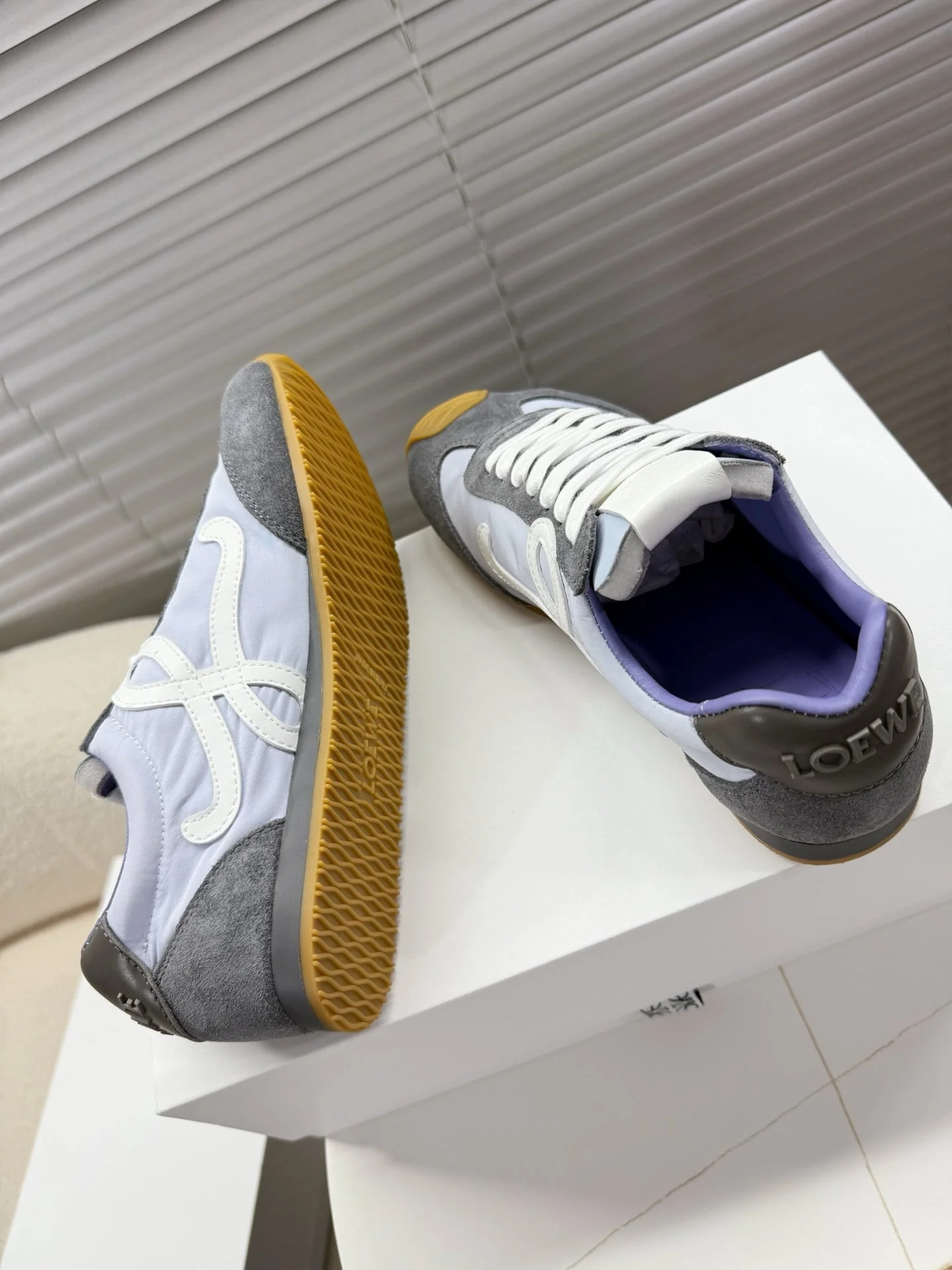 Loe 25fw all-match shoe