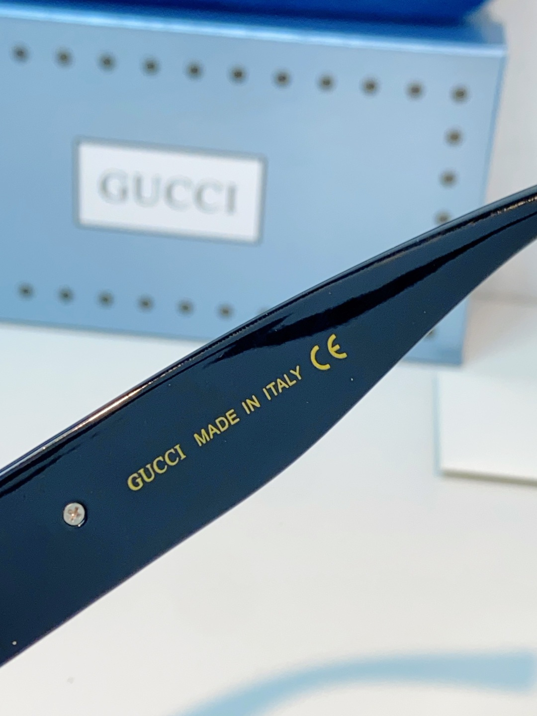 Guc sunglasses
