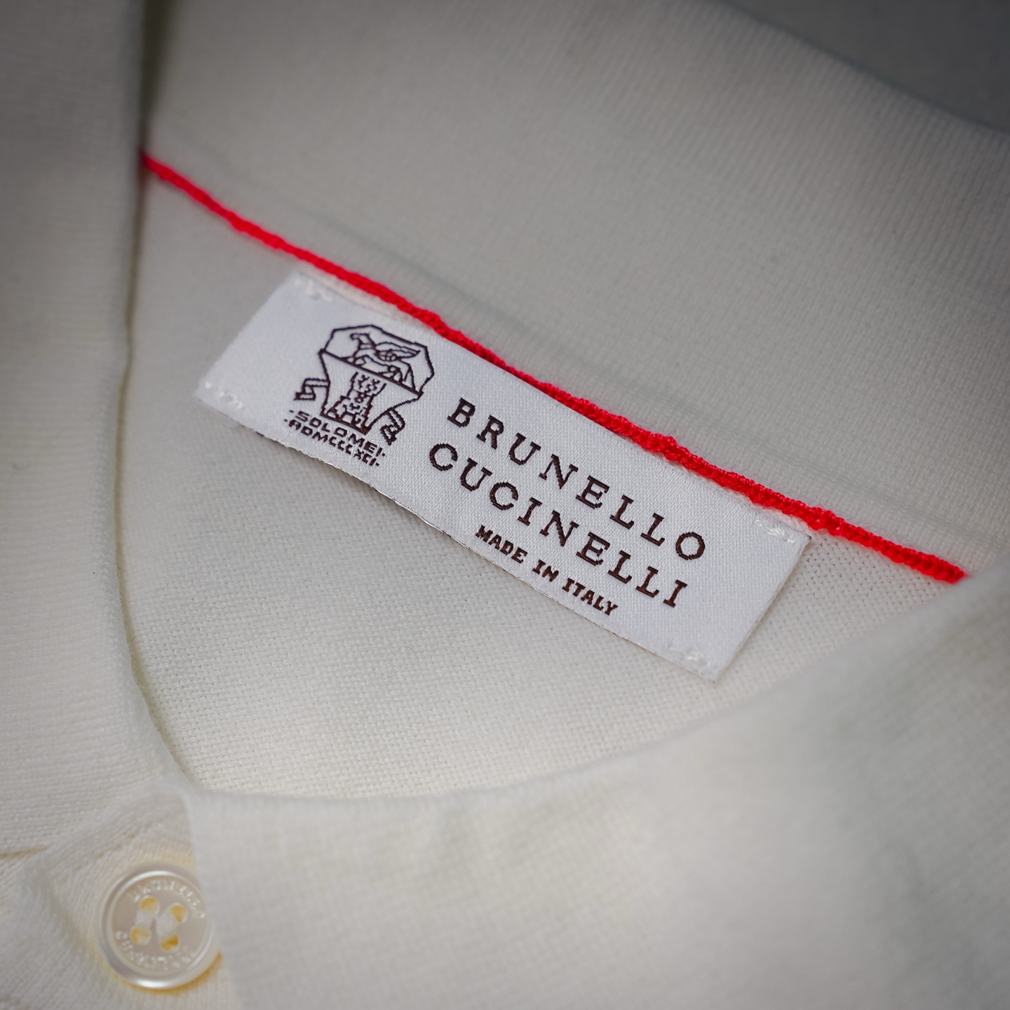 Brunello badge knit t-shirt